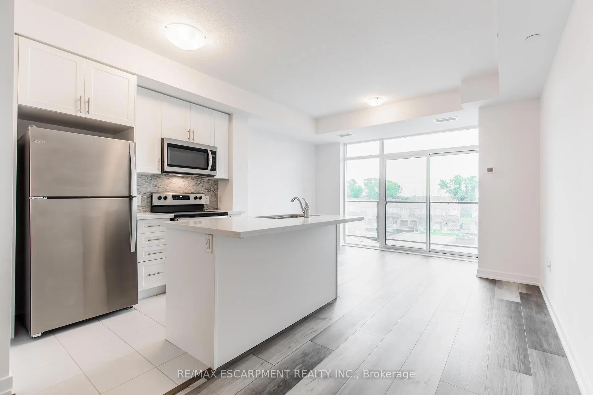 Photo 10 of Unit 318, 450 Dundas Street, Hamilton, Waterdown — HOMEH