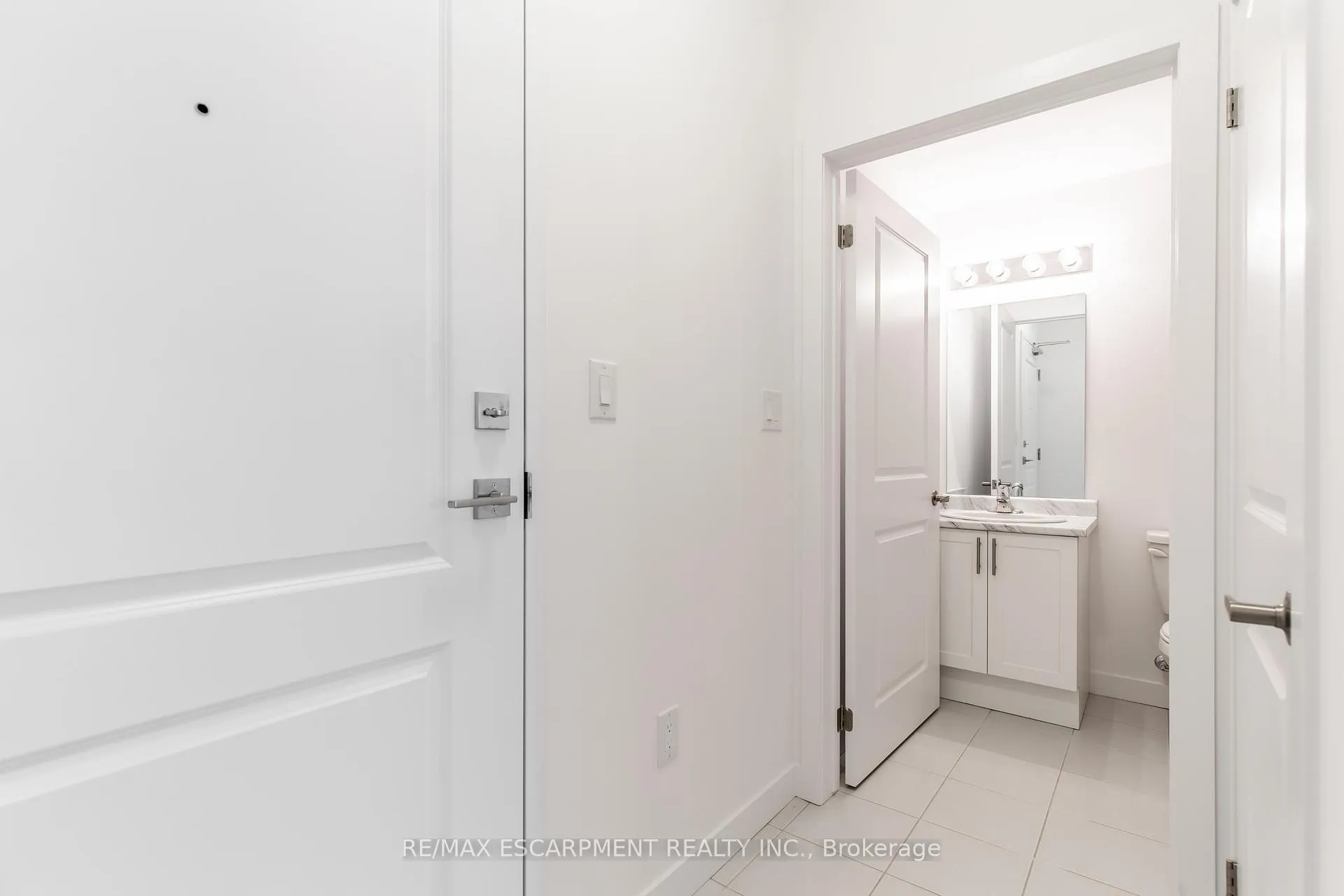 Photo 17 of Unit 318, 450 Dundas Street, Hamilton, Waterdown — HOMEH