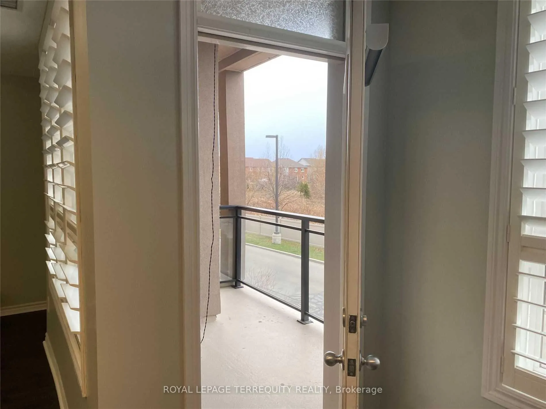 Photo 12 of Unit 210, 5317 Upper Middle Road, Burlington, Orchard — HOMEH