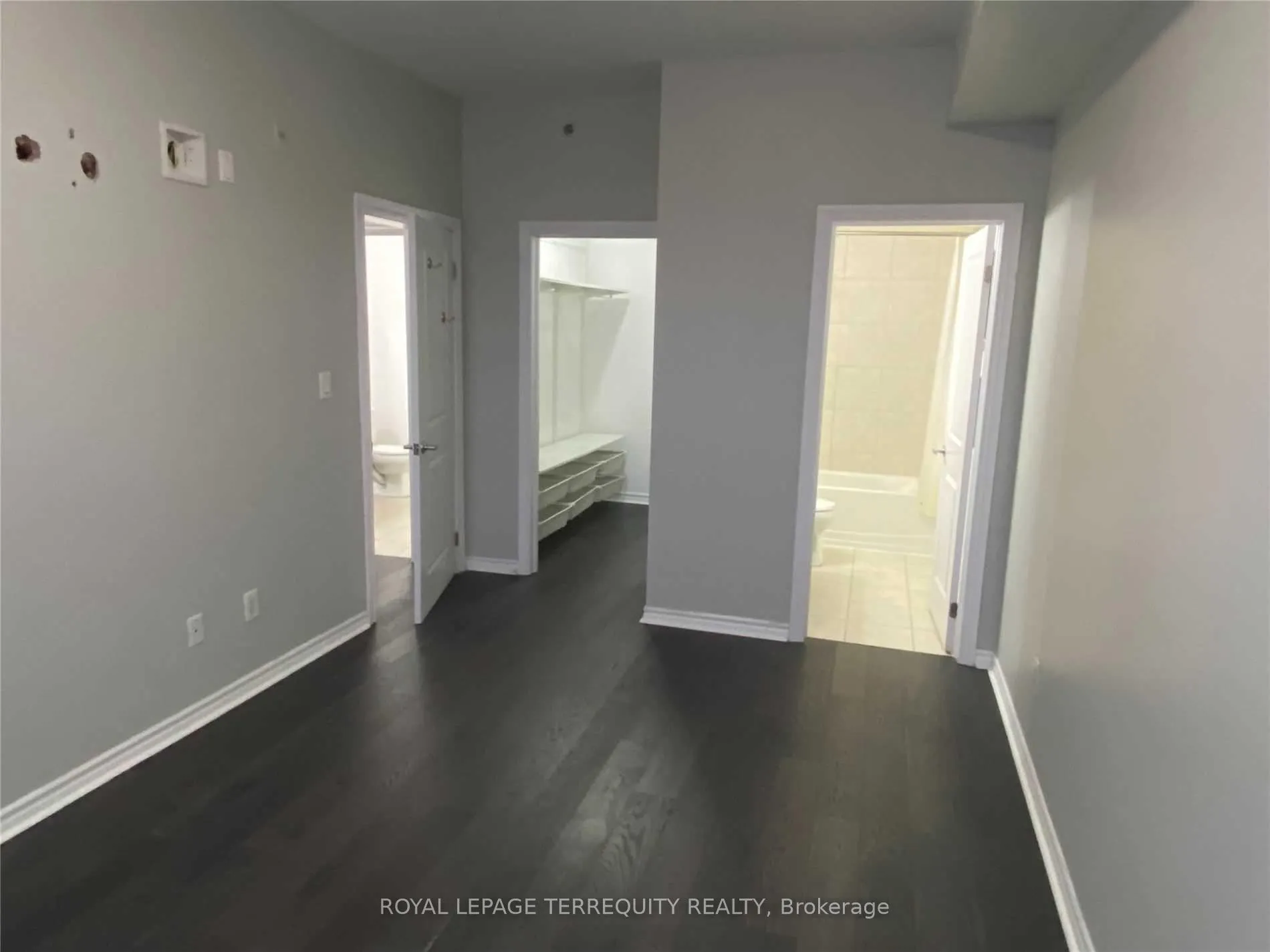 Photo 23 of Unit 210, 5317 Upper Middle Road, Burlington, Orchard — HOMEH