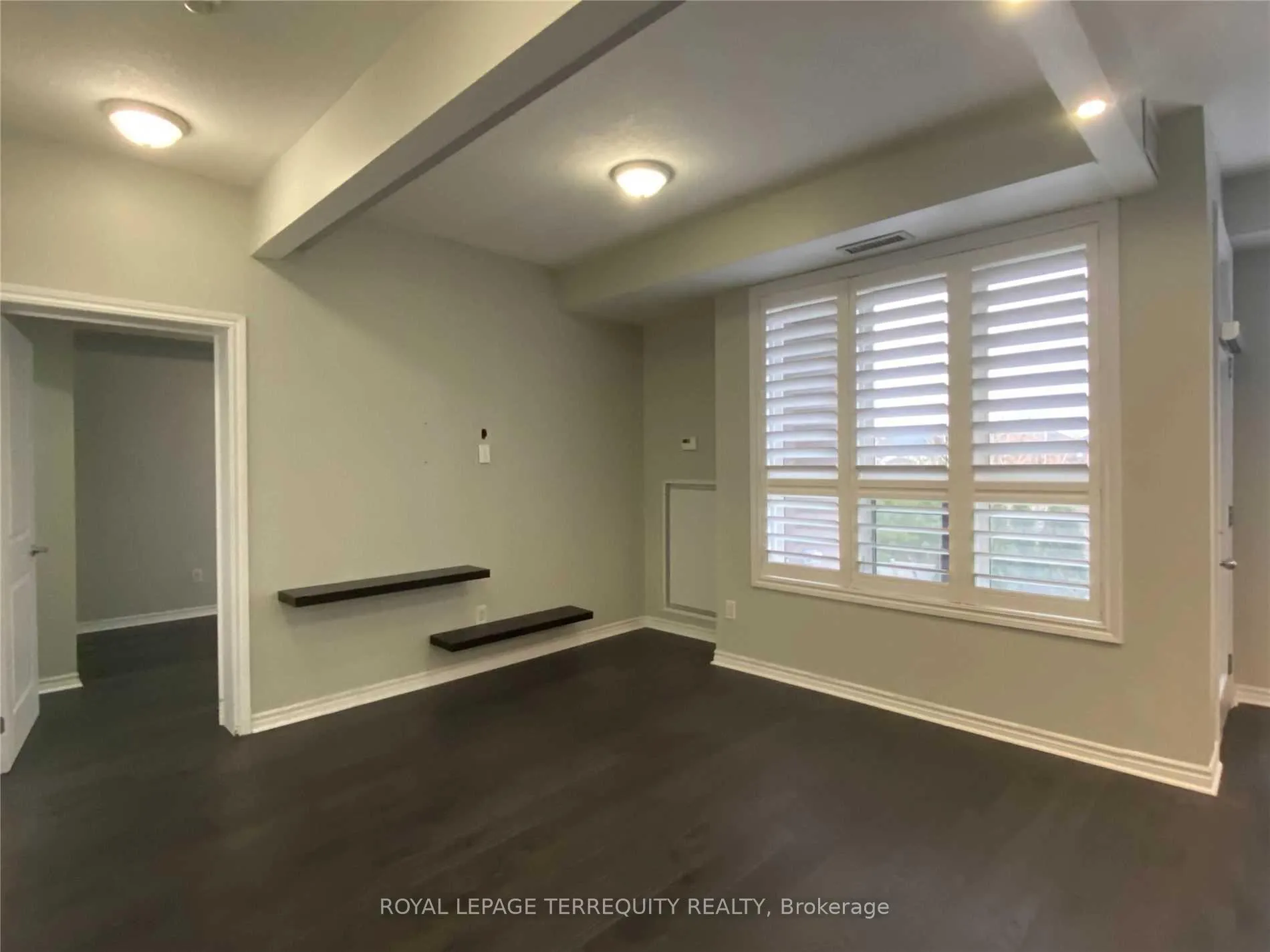 Photo 29 of Unit 210, 5317 Upper Middle Road, Burlington, Orchard — HOMEH