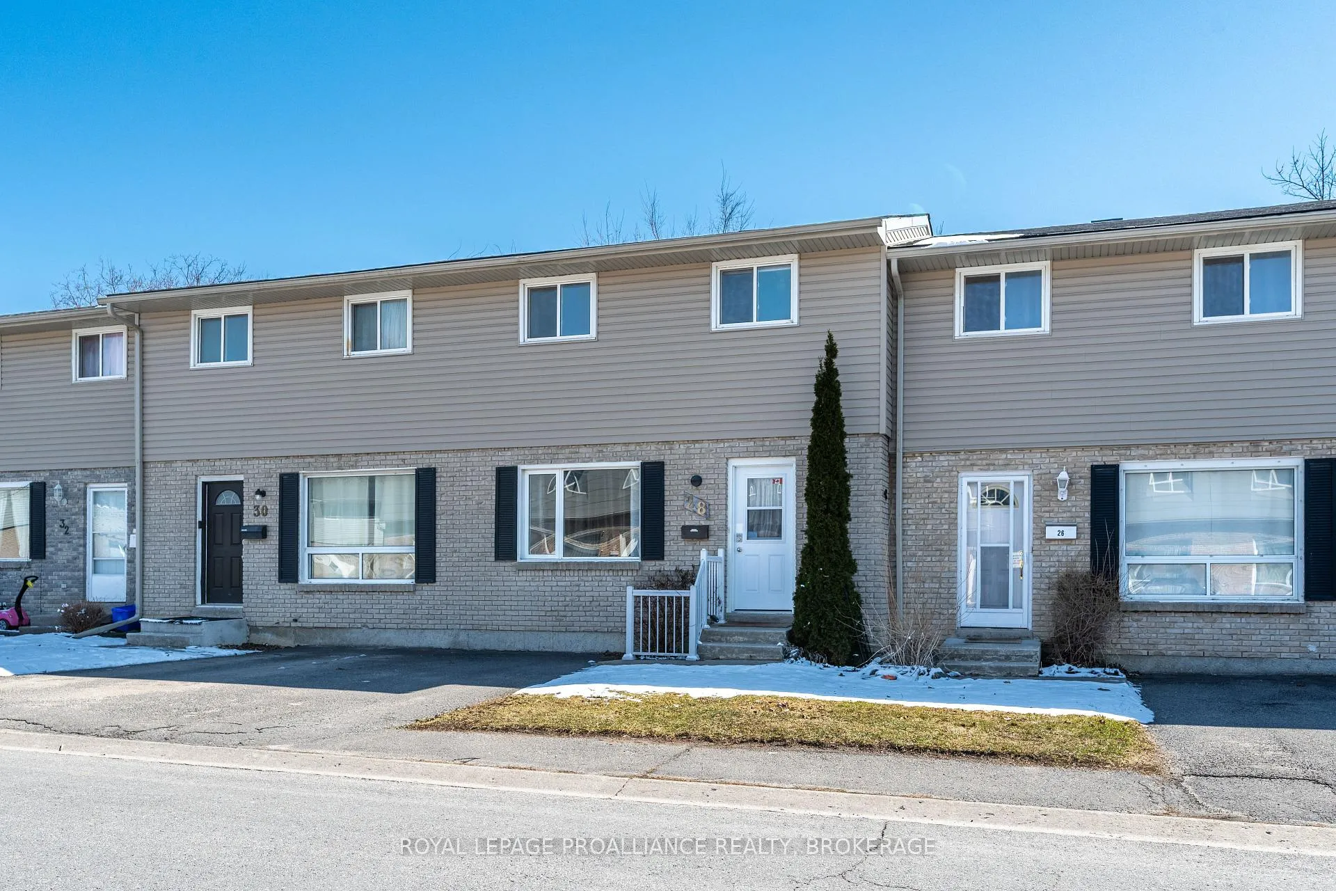 Front of Unit 60, 28 Rosemund Crescent