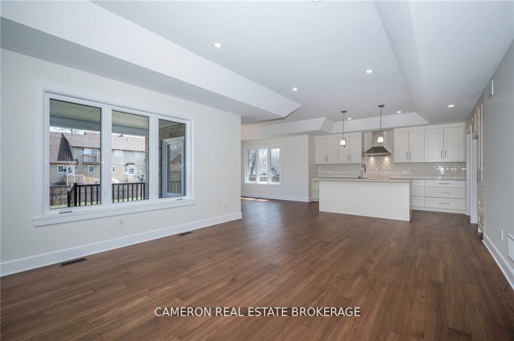 Photo 9 of 1233 Wesburke Avenue, Cornwall — HOMEH