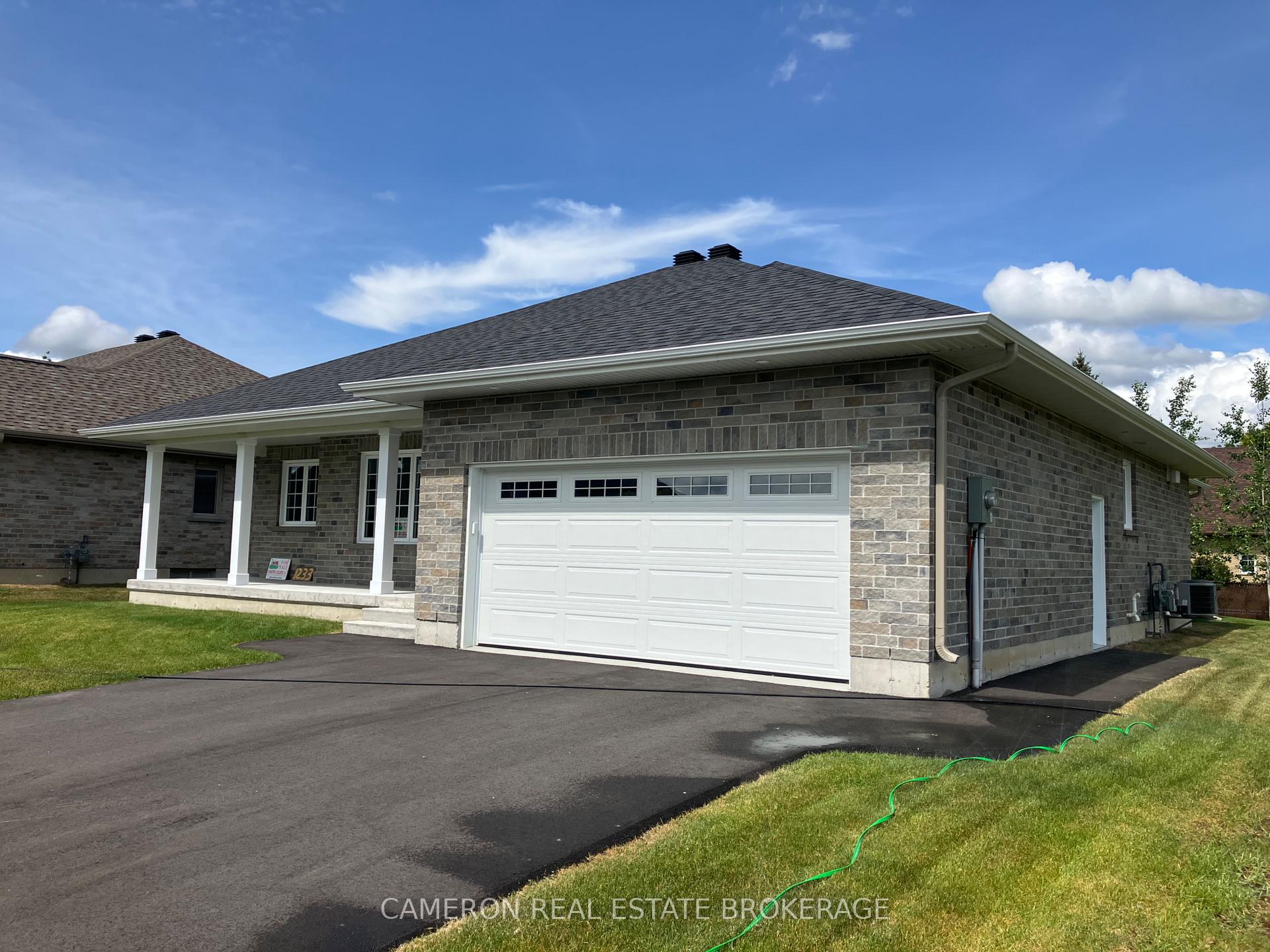 Photo 30 of 1233 Wesburke Avenue, Cornwall — HOMEH