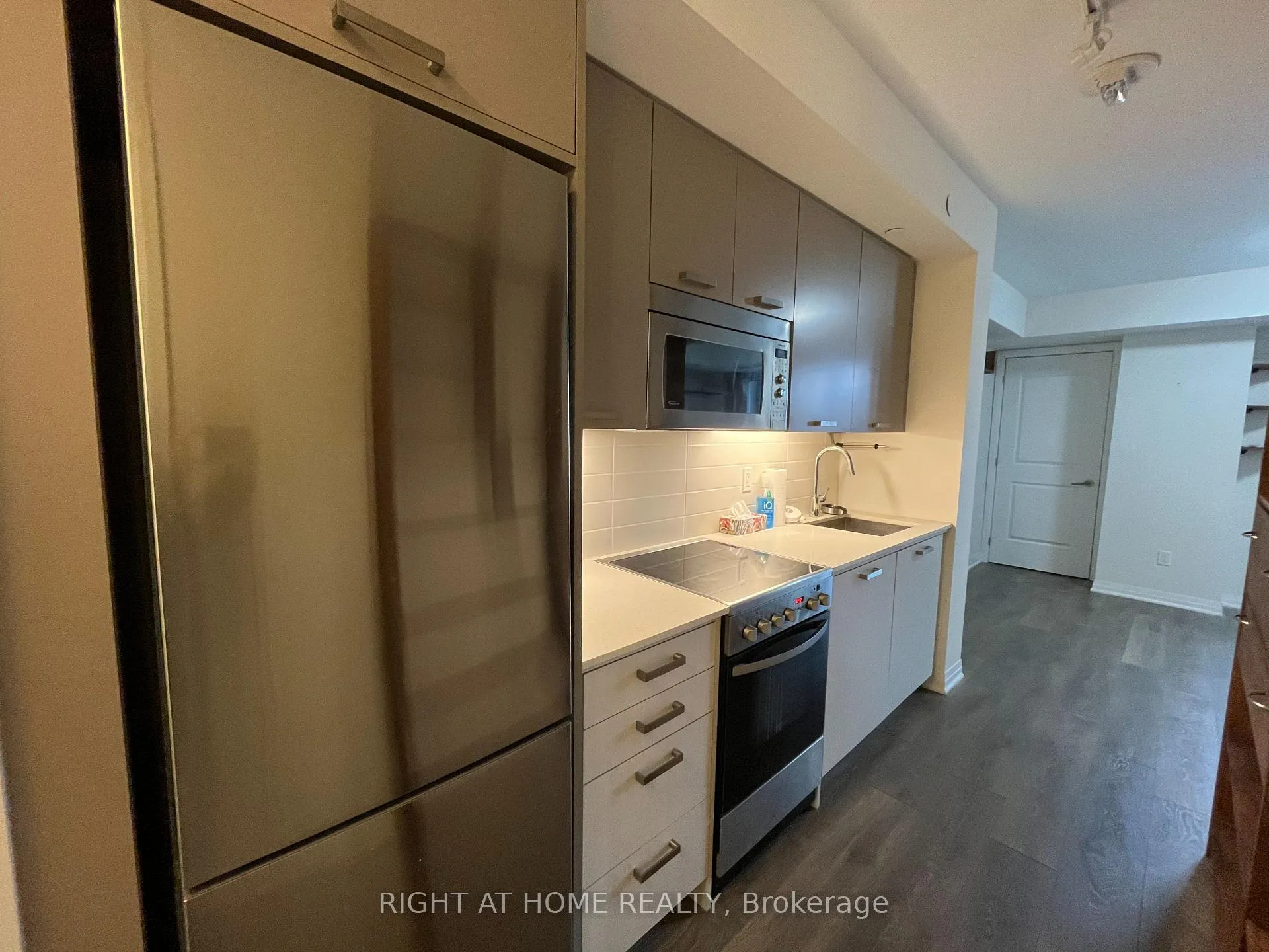 Photo 3 of Unit 209, 2301 Danforth Avenue, Toronto, East End-Danforth — HOMEH