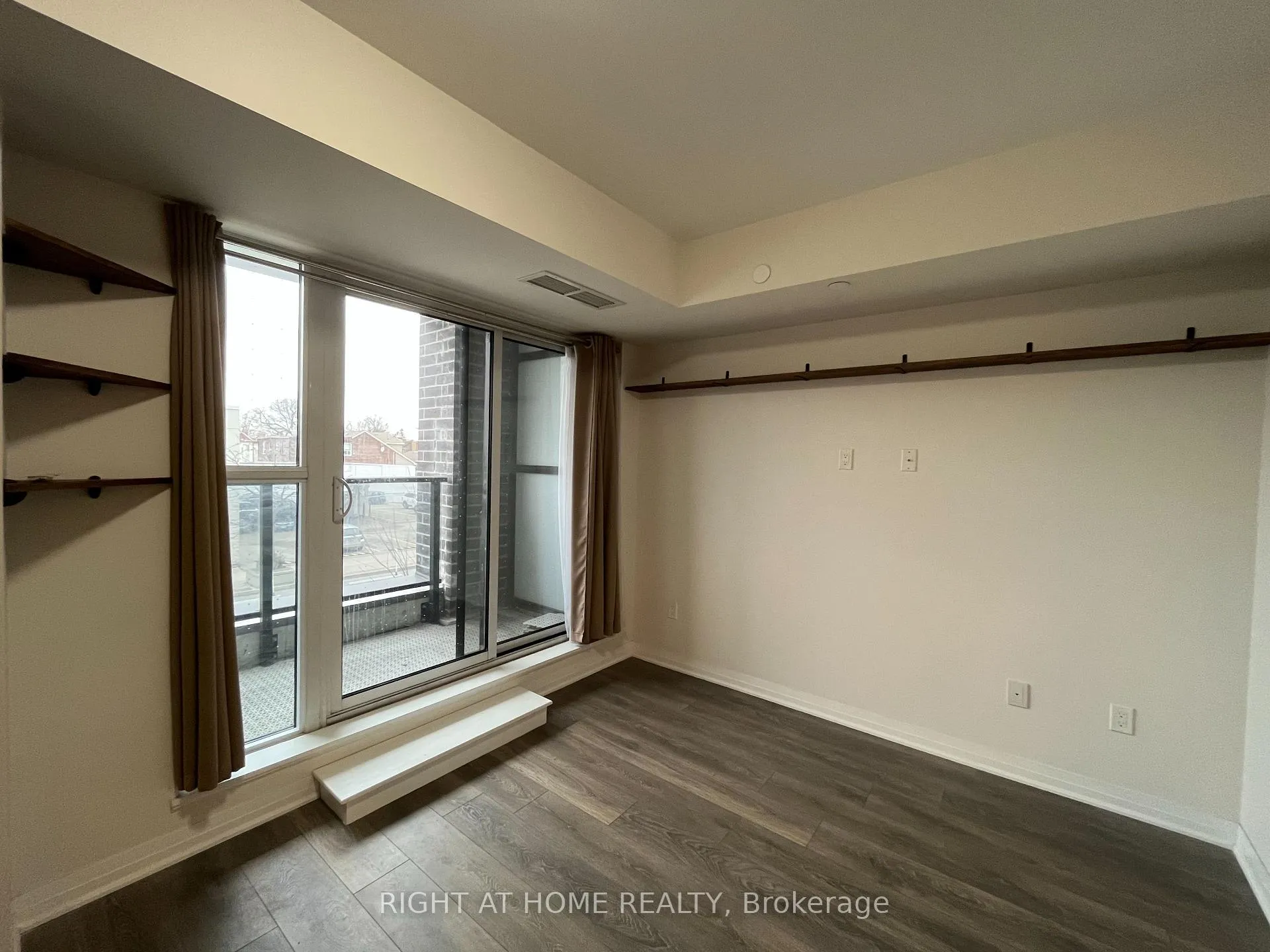 Photo 6 of Unit 209, 2301 Danforth Avenue, Toronto, East End-Danforth — HOMEH