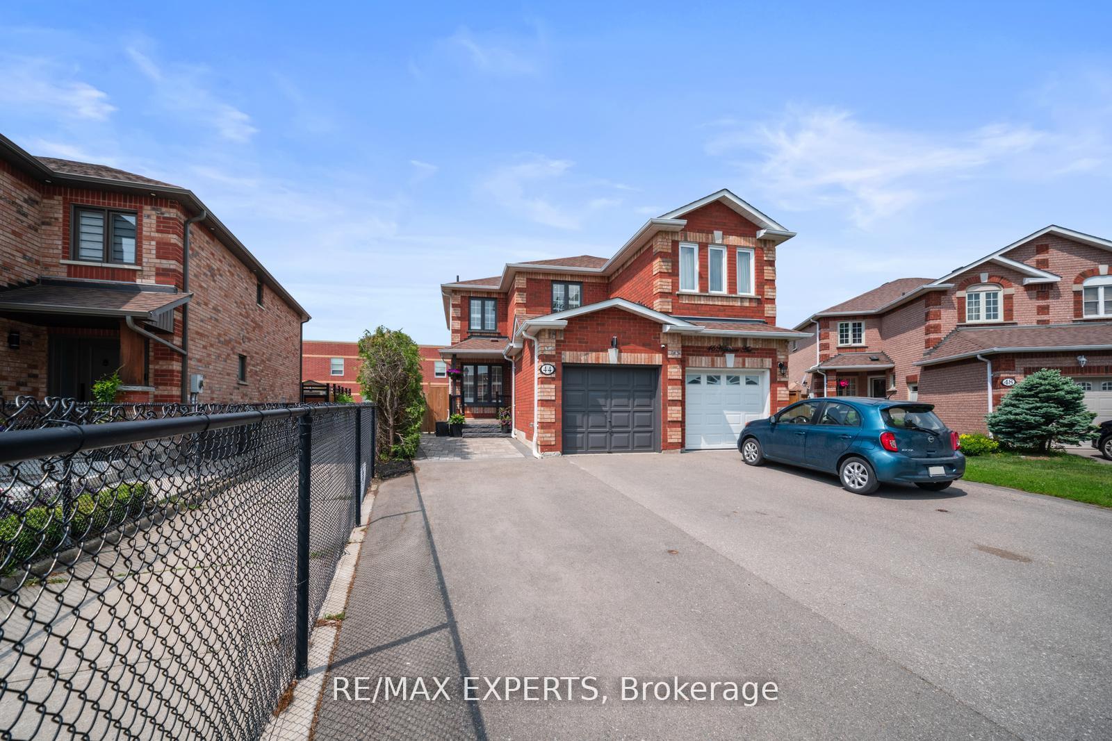 Photo 31 of 44 Highmore Avenue, Caledon, Bolton East — HOMEH