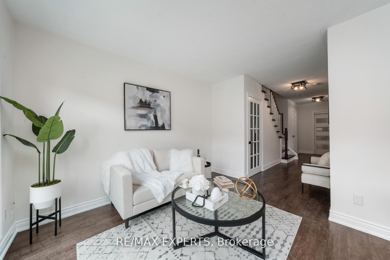 Photo 8 of 44 Highmore Avenue, Caledon, Bolton East — HOMEH