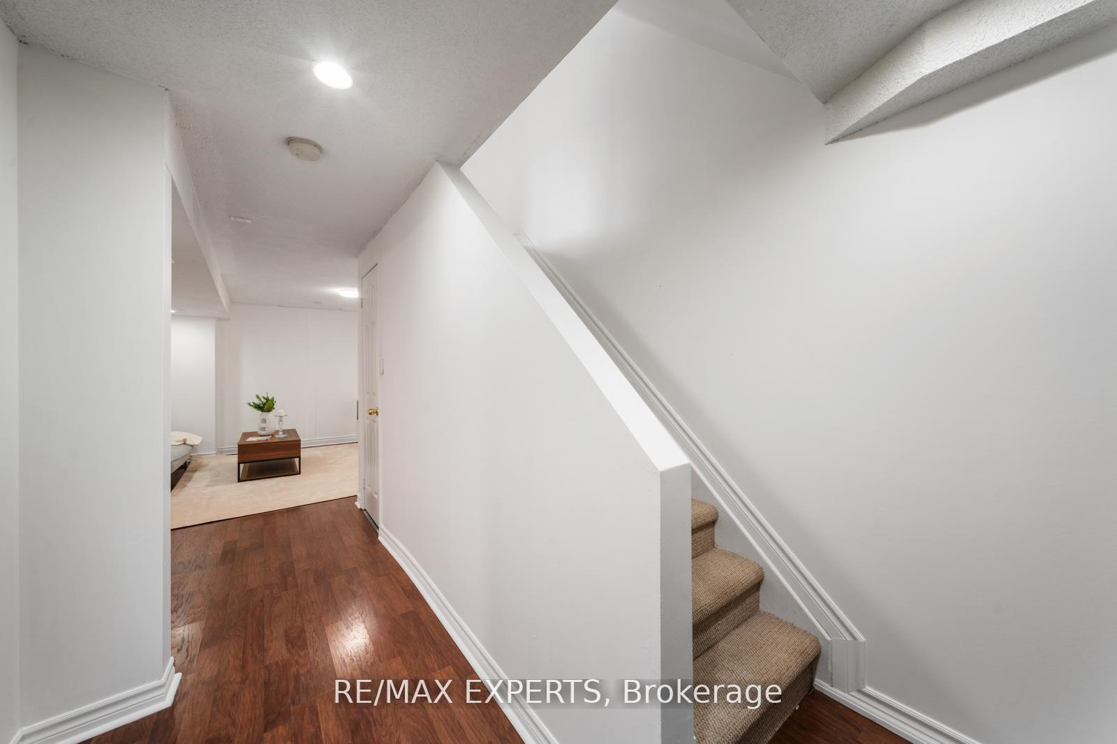 Photo 27 of 44 Highmore Avenue, Caledon, Bolton East — HOMEH