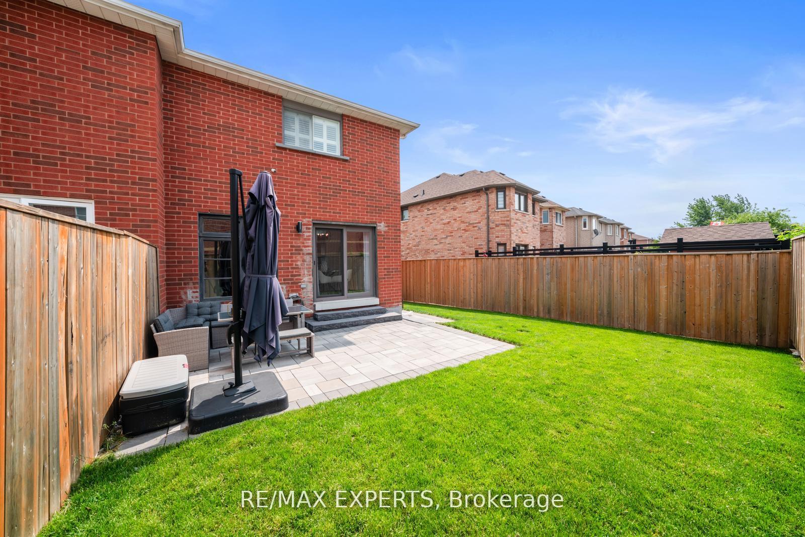 Photo 13 of 44 Highmore Avenue, Caledon, Bolton East — HOMEH