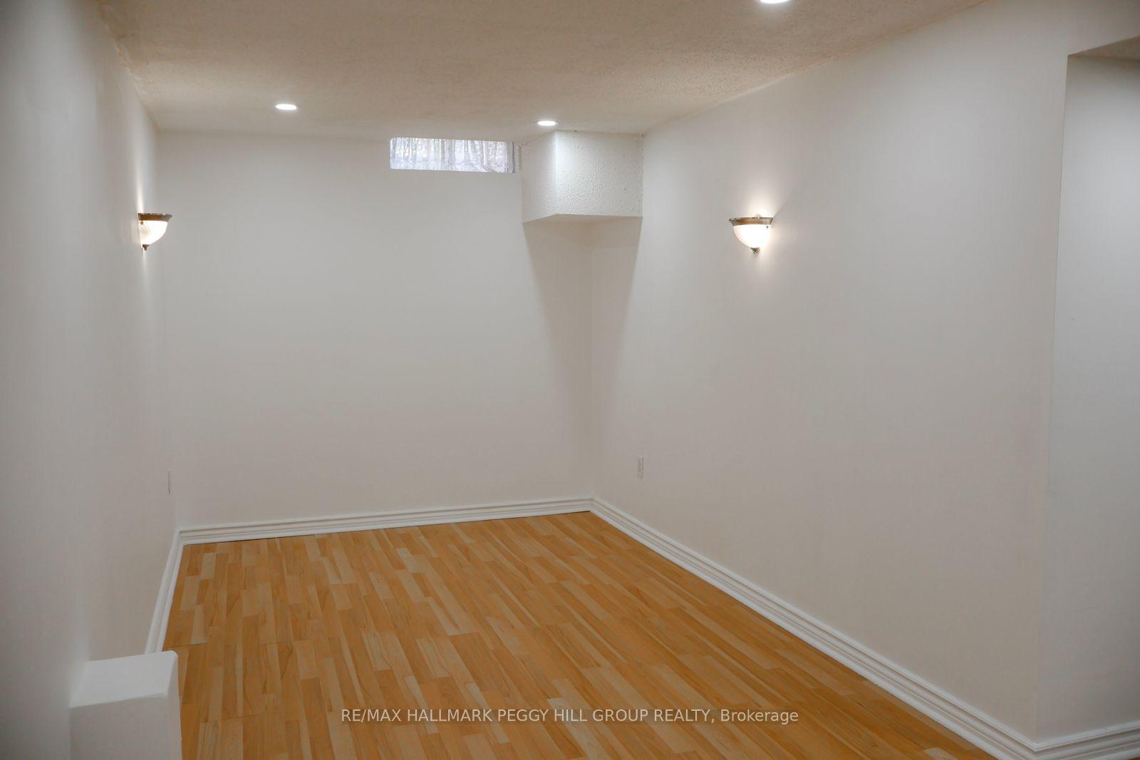 Photo 11 of 3 Brucker Road, Barrie, Holly — HOMEH