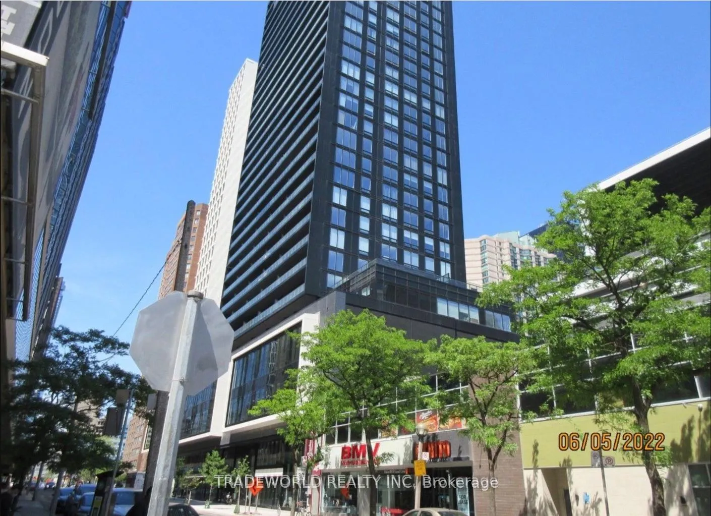 Front of Unit 1622, 20 Edward Street