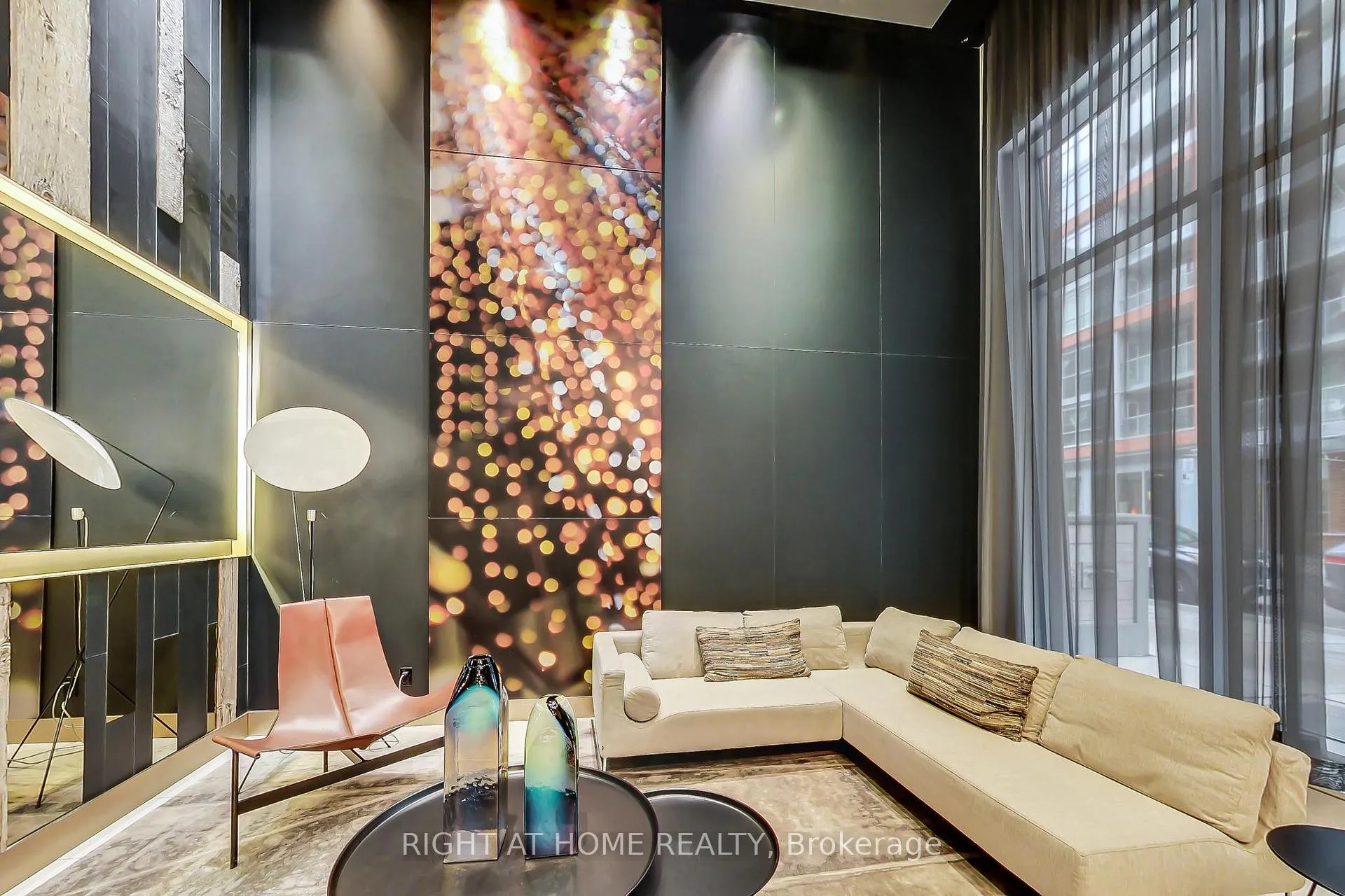 Photo 19 of Unit 416, 30 Nelson Street, Toronto, Waterfront Communities — HOMEH