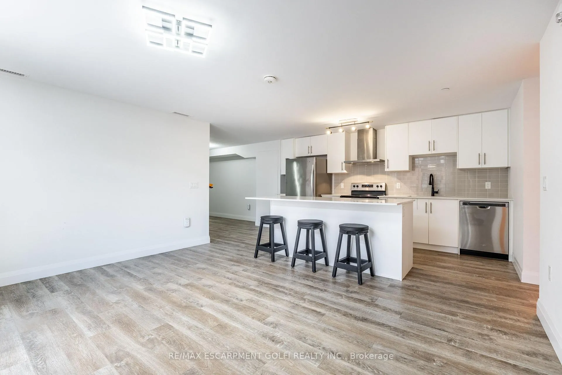 Photo 10 of Unit 310, 1 Redfern Avenue, Hamilton, Mountview — HOMEH