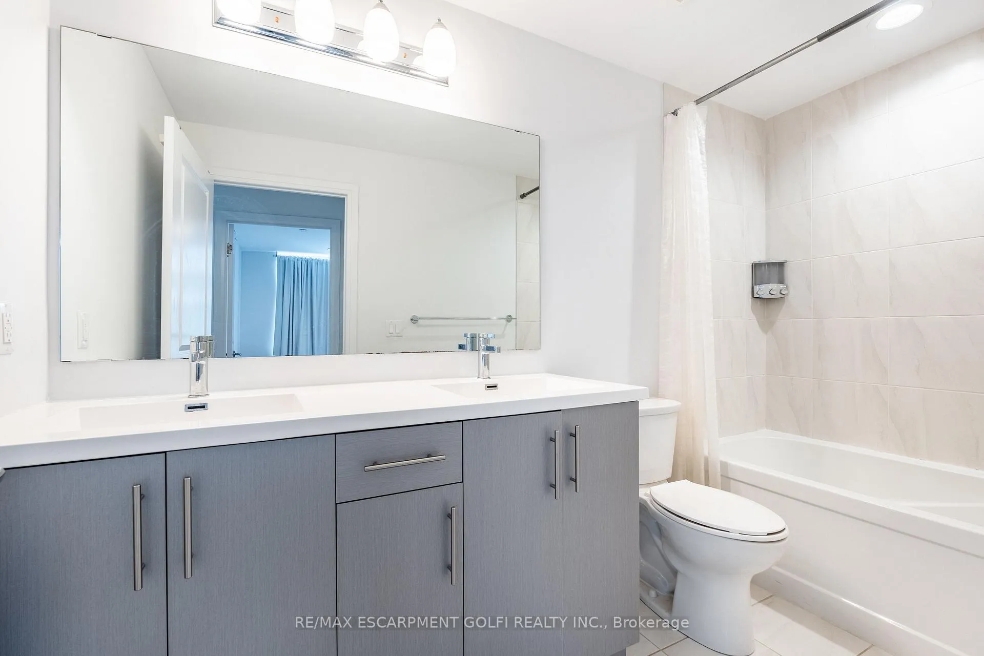 Photo 20 of Unit 310, 1 Redfern Avenue, Hamilton, Mountview — HOMEH