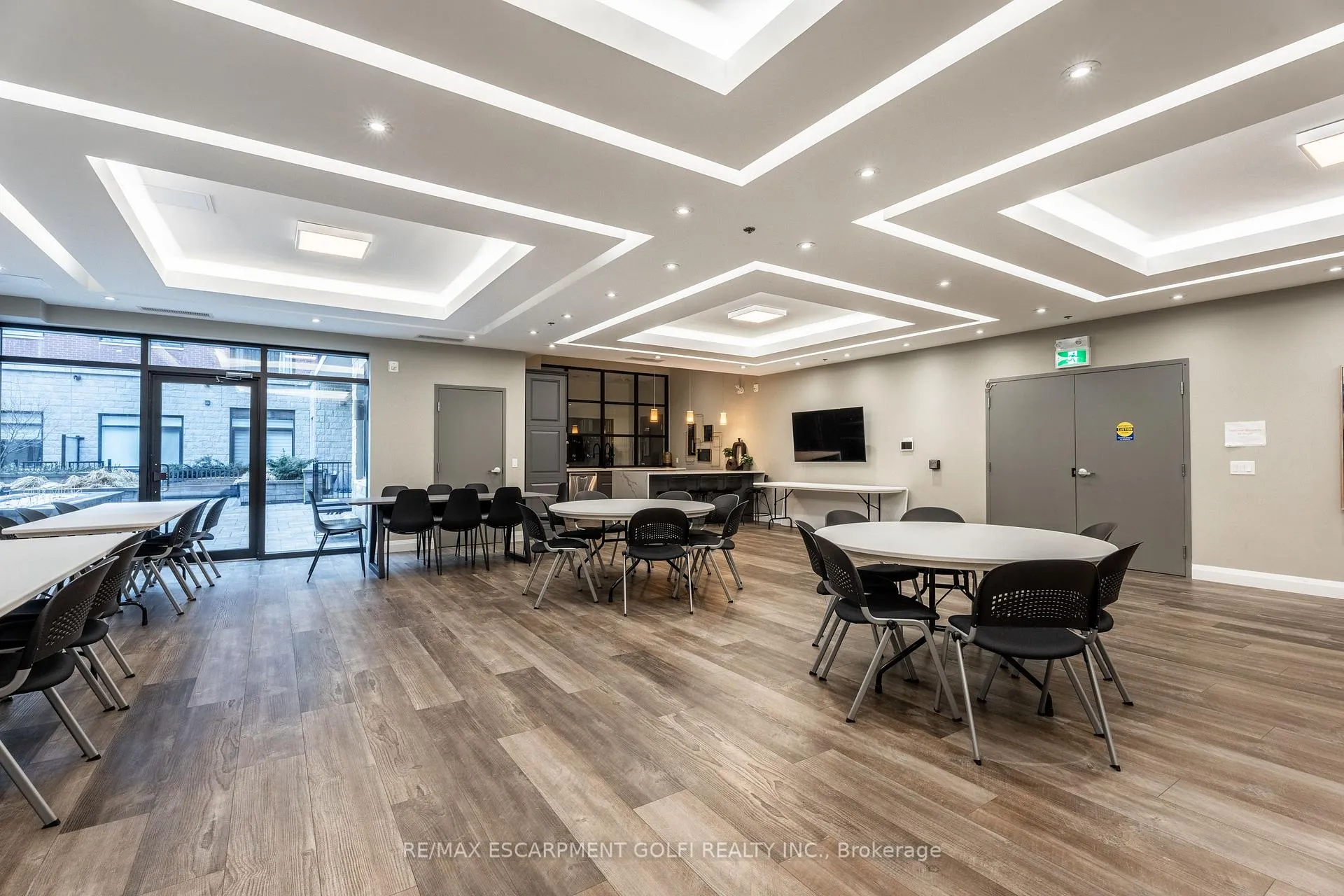 Photo 23 of Unit 310, 1 Redfern Avenue, Hamilton, Mountview — HOMEH