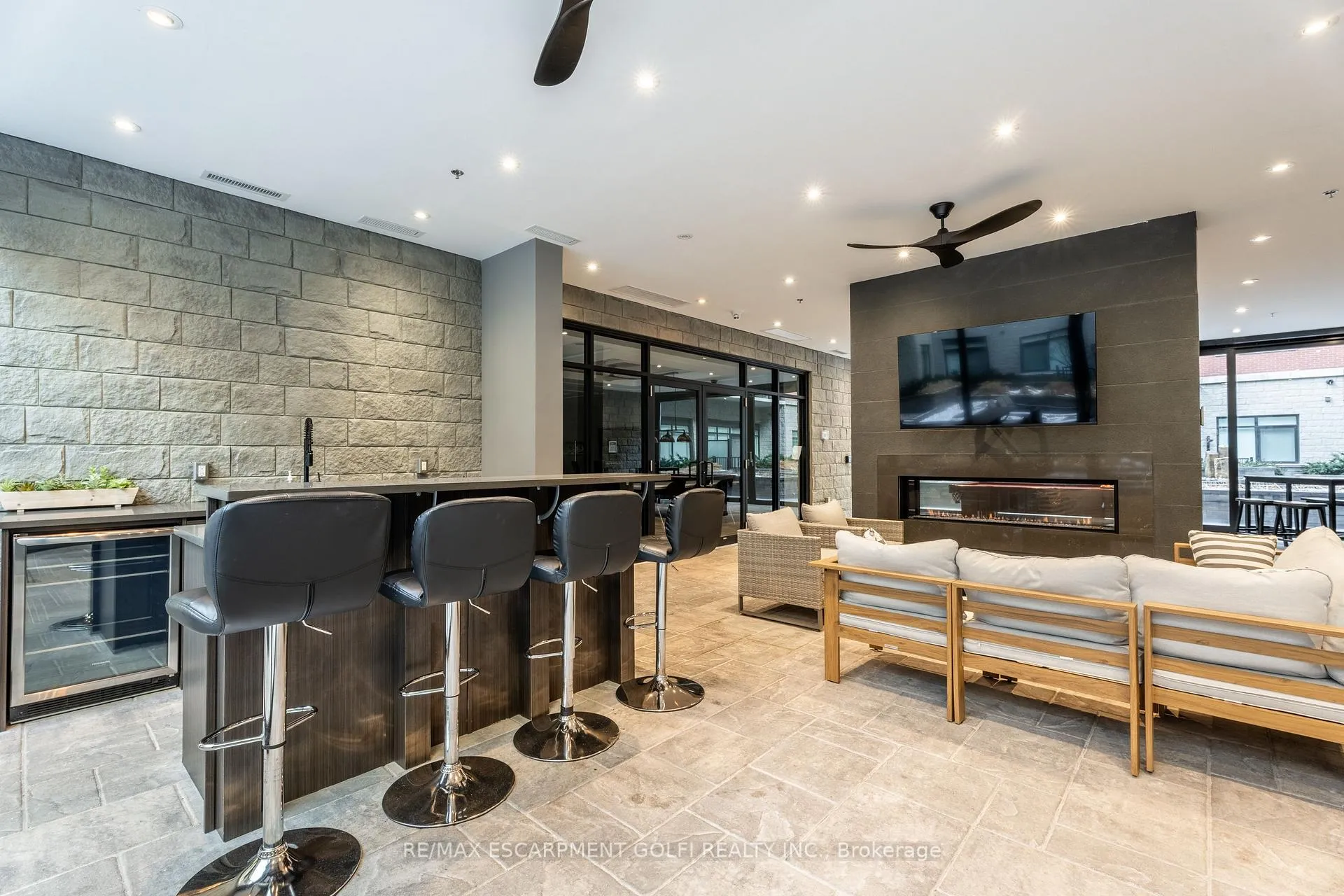 Photo 25 of Unit 310, 1 Redfern Avenue, Hamilton, Mountview — HOMEH