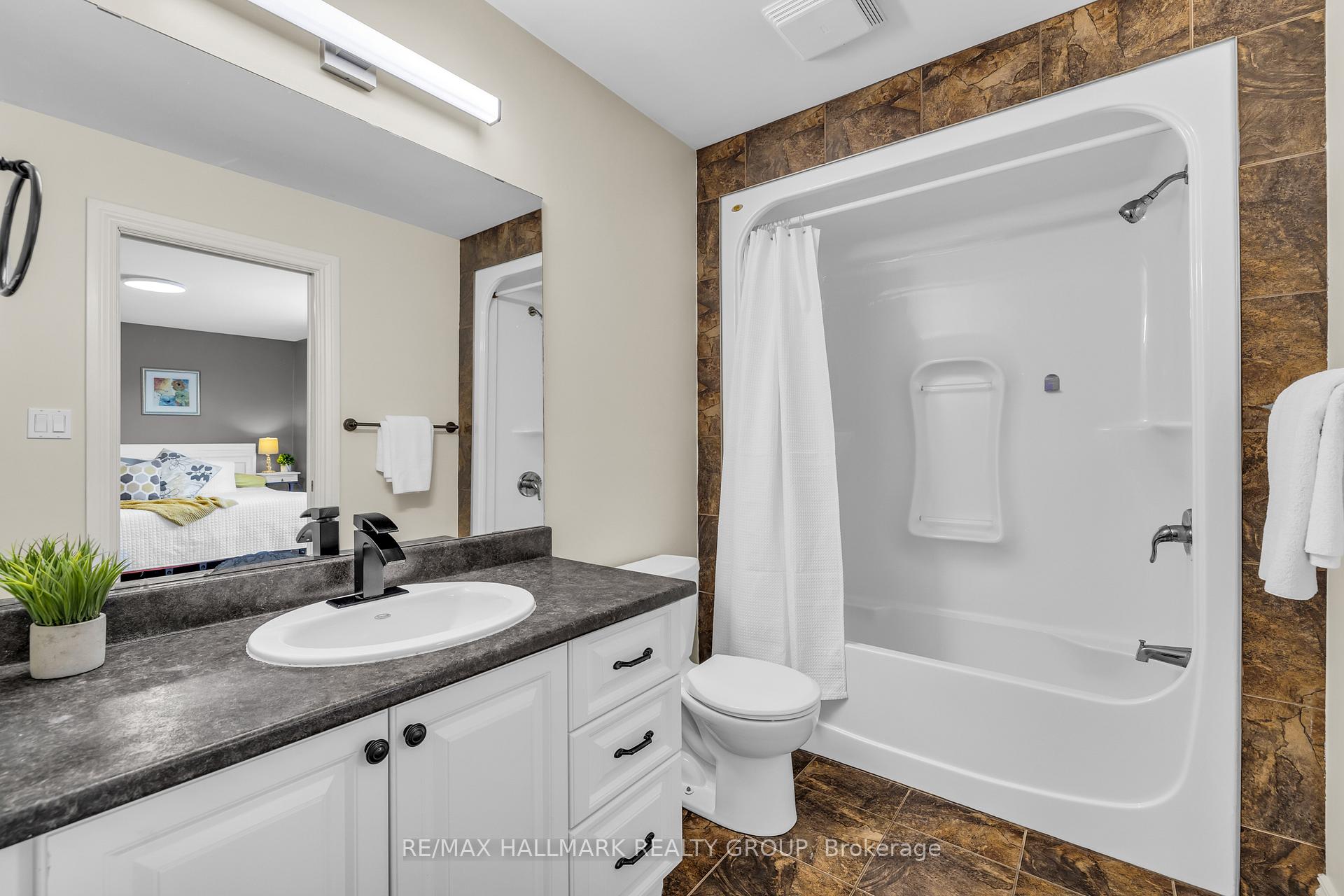 Photo 15 of 2302 Buckwheat Road E, Edwardsburgh/Cardinal, Edwardsburgh/Cardinal Twp — HOMEH