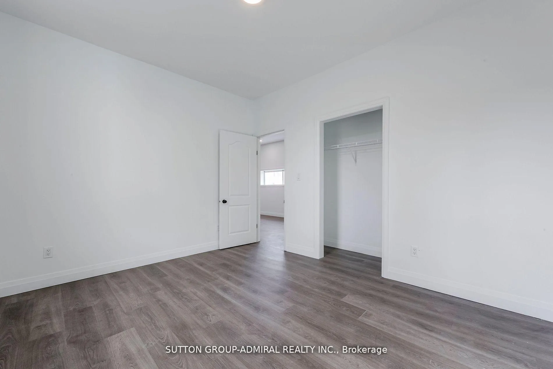 Photo 16 of Unit Main Fl, 1930 Queen Street E, Toronto, The Beaches — HOMEH
