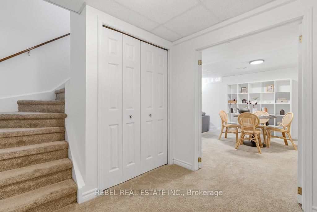Photo 33 of 35 Orchard Park Drive, Clarington, Bowmanville — HOMEH