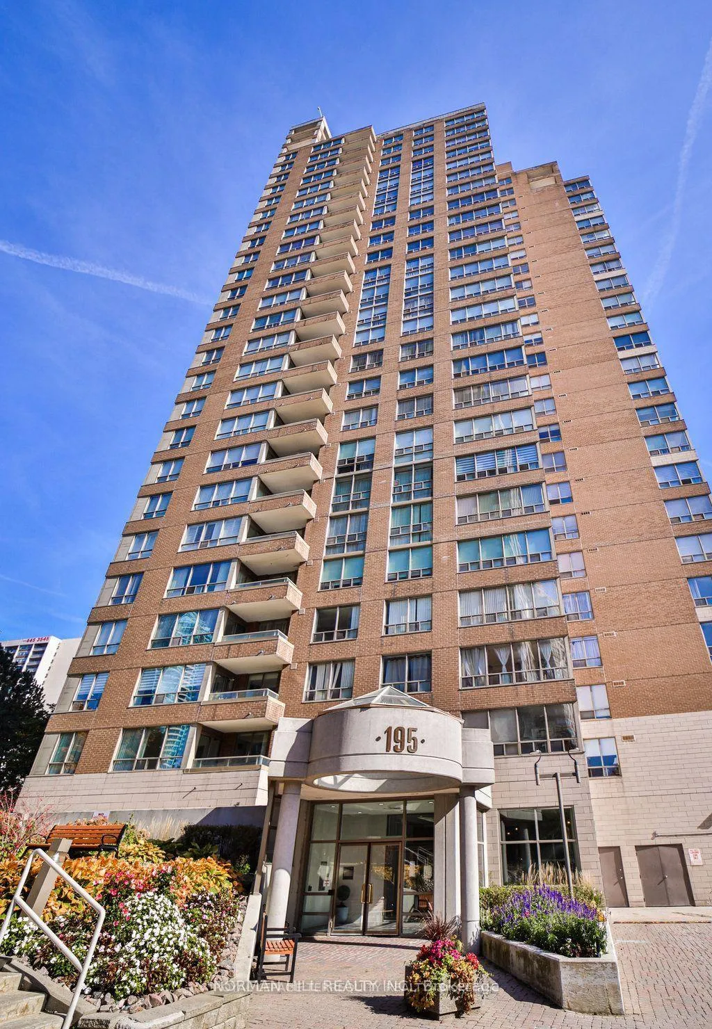 Photo 1 of Unit 1002, 195 Wynford Drive, Toronto, Flemingdon Park — HOMEH
