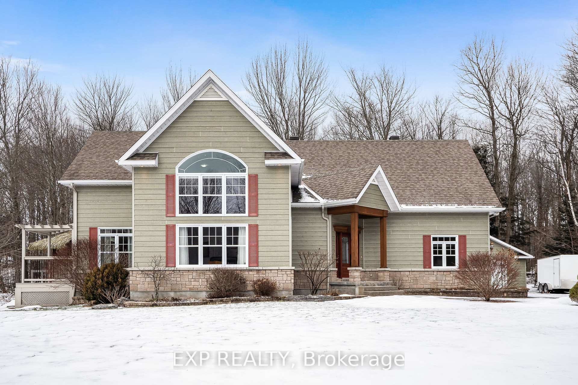 Photo 3 of 701 Fox Run Road, Champlain, Champlain Twp — HOMEH