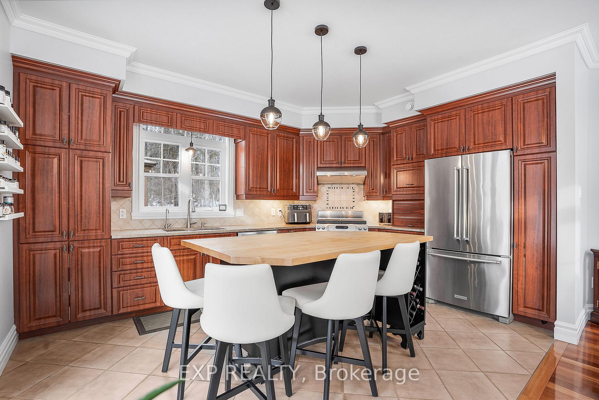 Photo 10 of 701 Fox Run Road, Champlain, Champlain Twp — HOMEH