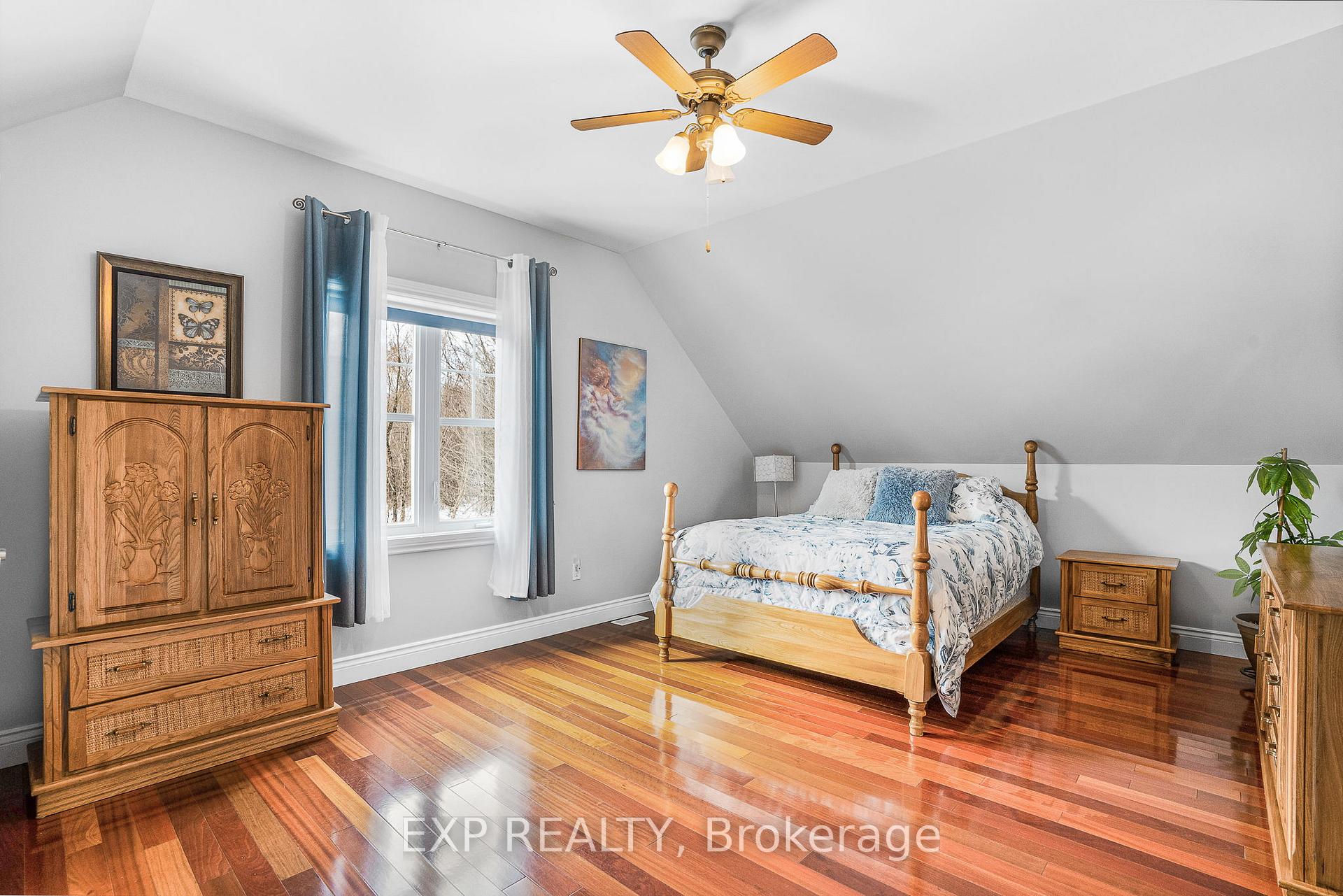 Photo 15 of 701 Fox Run Road, Champlain, Champlain Twp — HOMEH