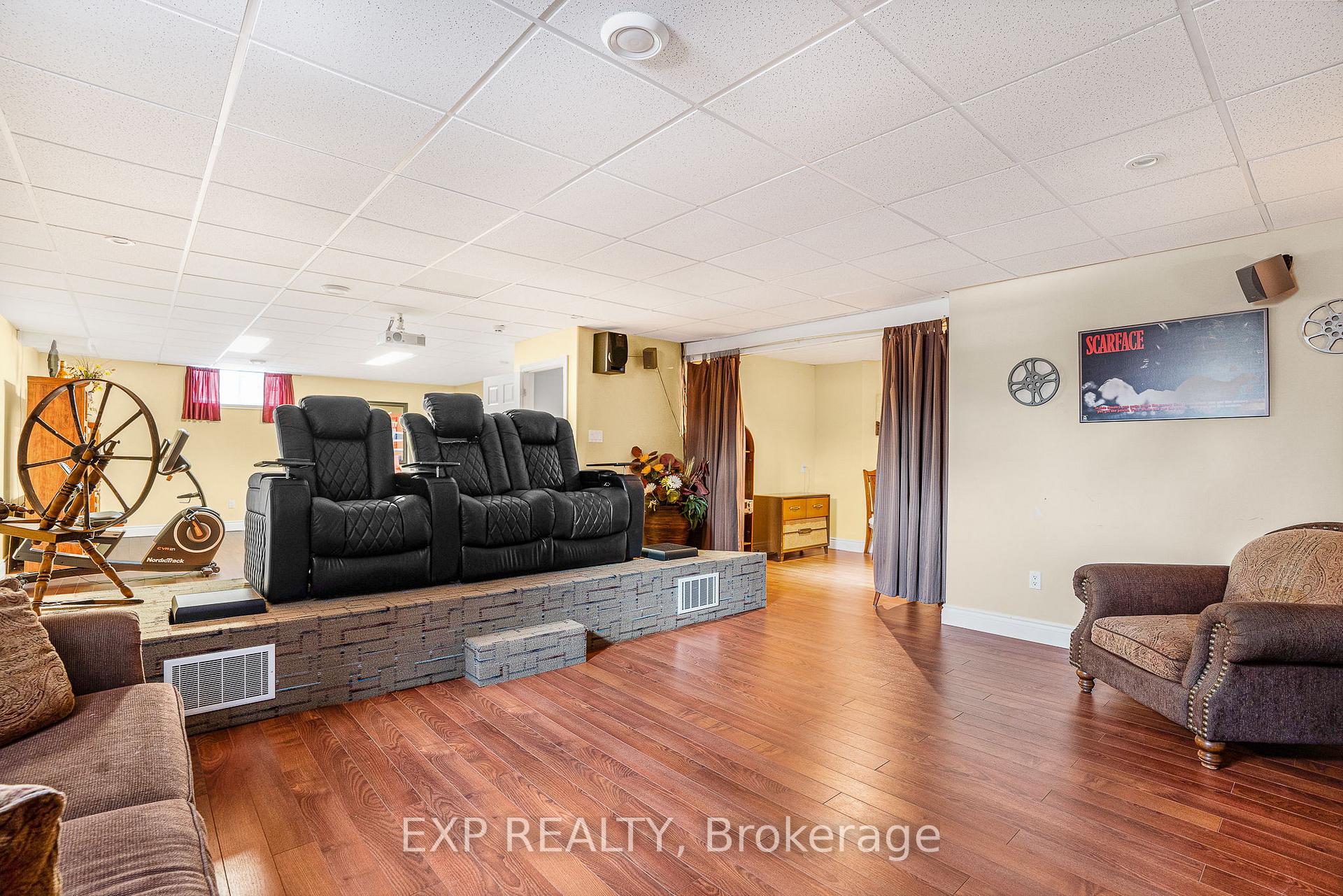 Photo 19 of 701 Fox Run Road, Champlain, Champlain Twp — HOMEH