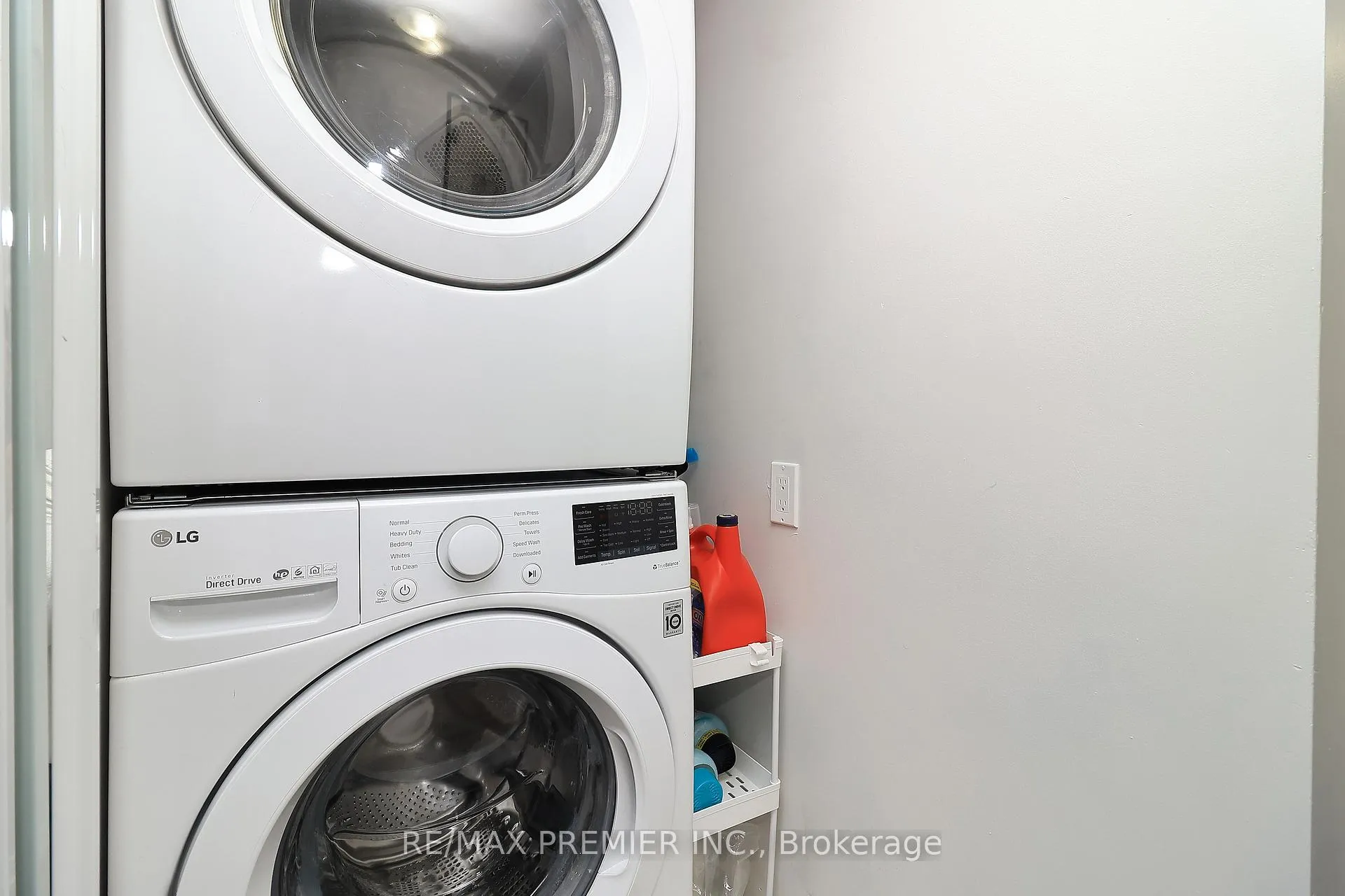 Photo 25 of Unit C14, 26 Bruce Street, Vaughan, East Woodbridge — HOMEH