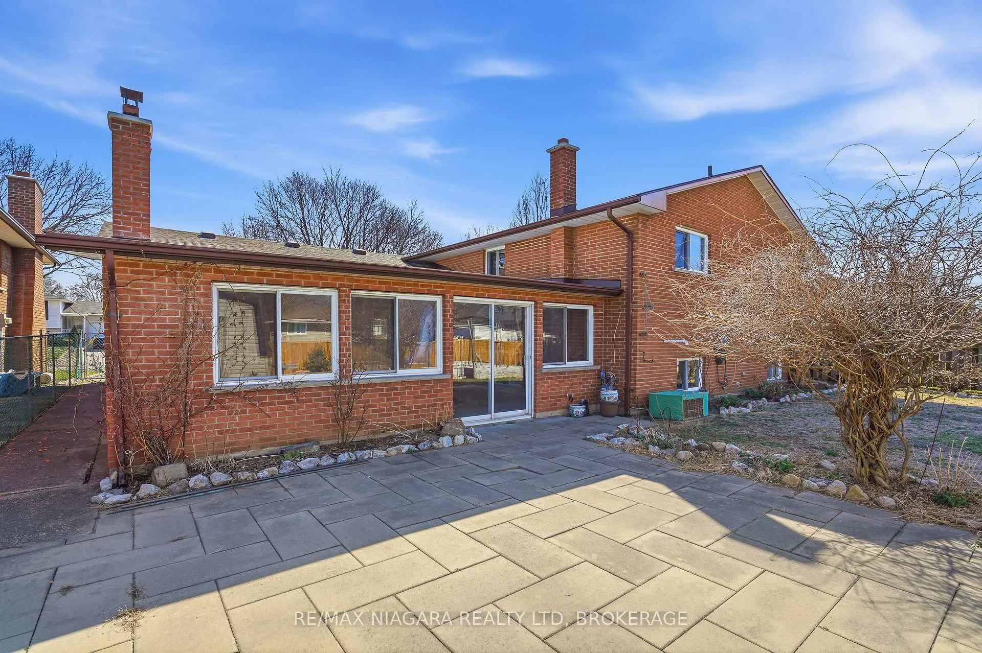 Photo 5 of 5035 Pettit Avenue, Niagara Falls, Morrison — HOMEH