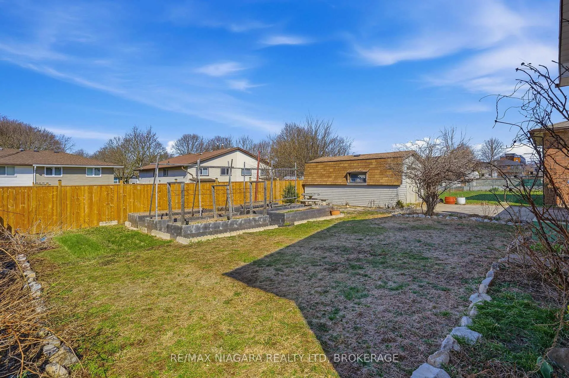 Photo 36 of 5035 Pettit Avenue, Niagara Falls, Morrison — HOMEH