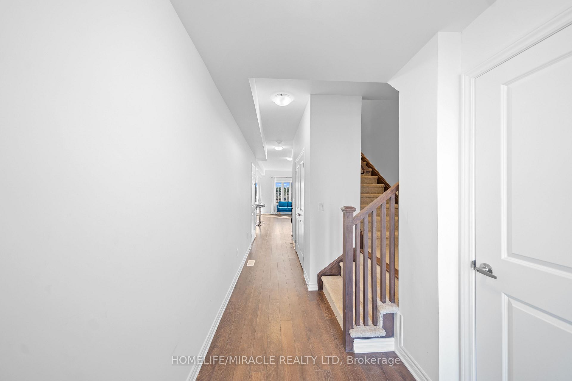 Photo 7 of 5 Glacier Crescent, Belleville, Belleville Ward — HOMEH