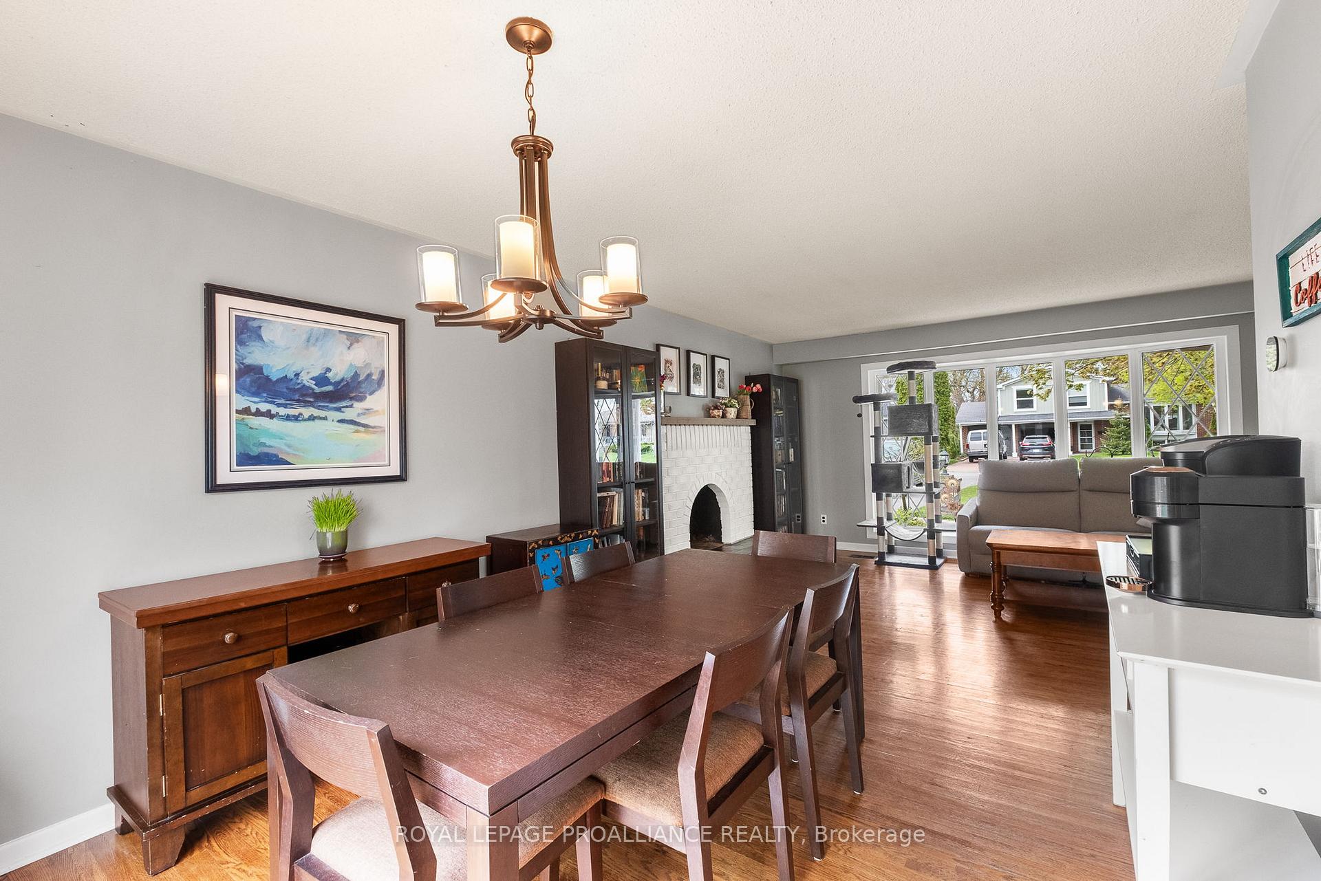 Photo 13 of 40 Bayview Crescent, Cobourg — HOMEH