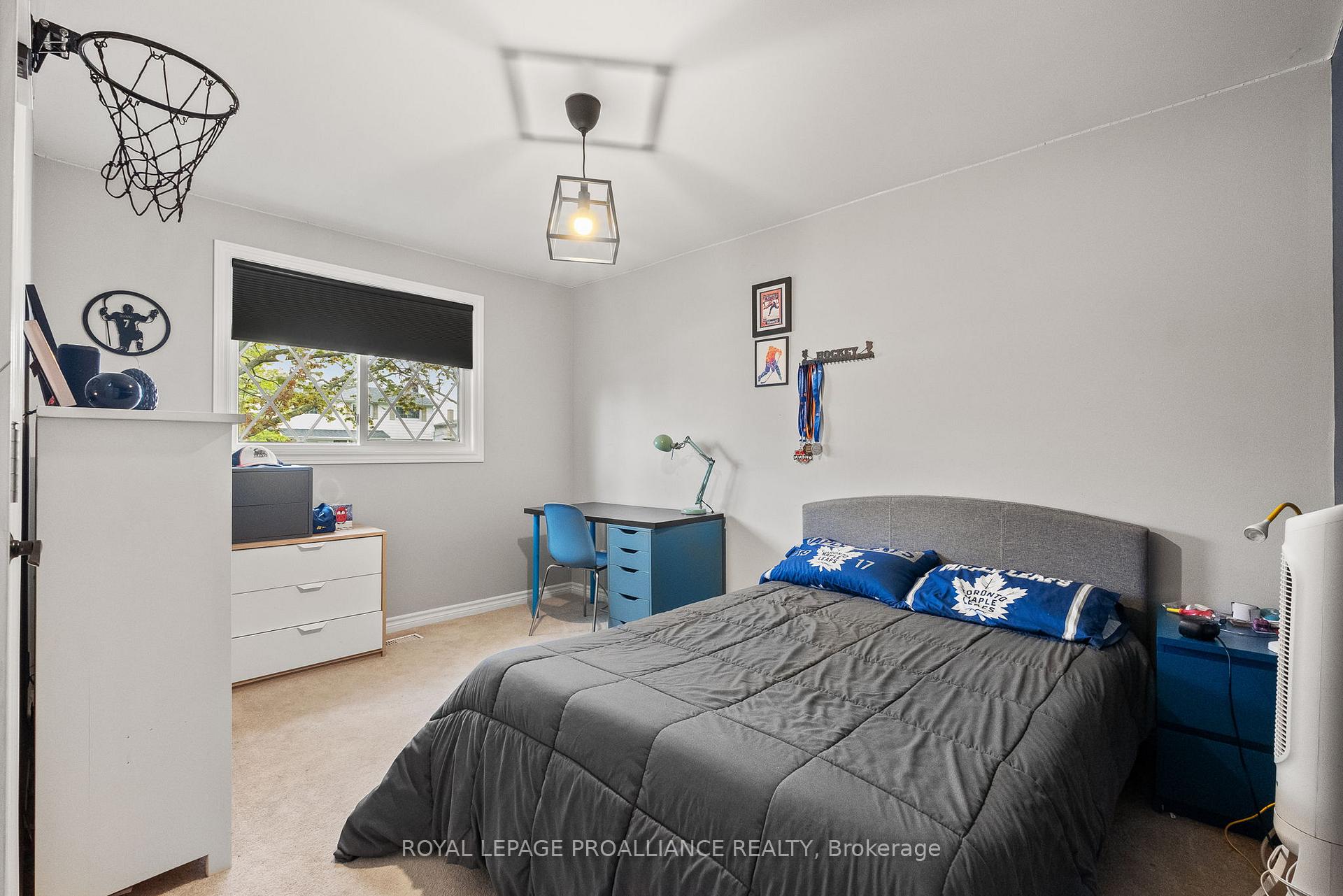 Photo 19 of 40 Bayview Crescent, Cobourg — HOMEH