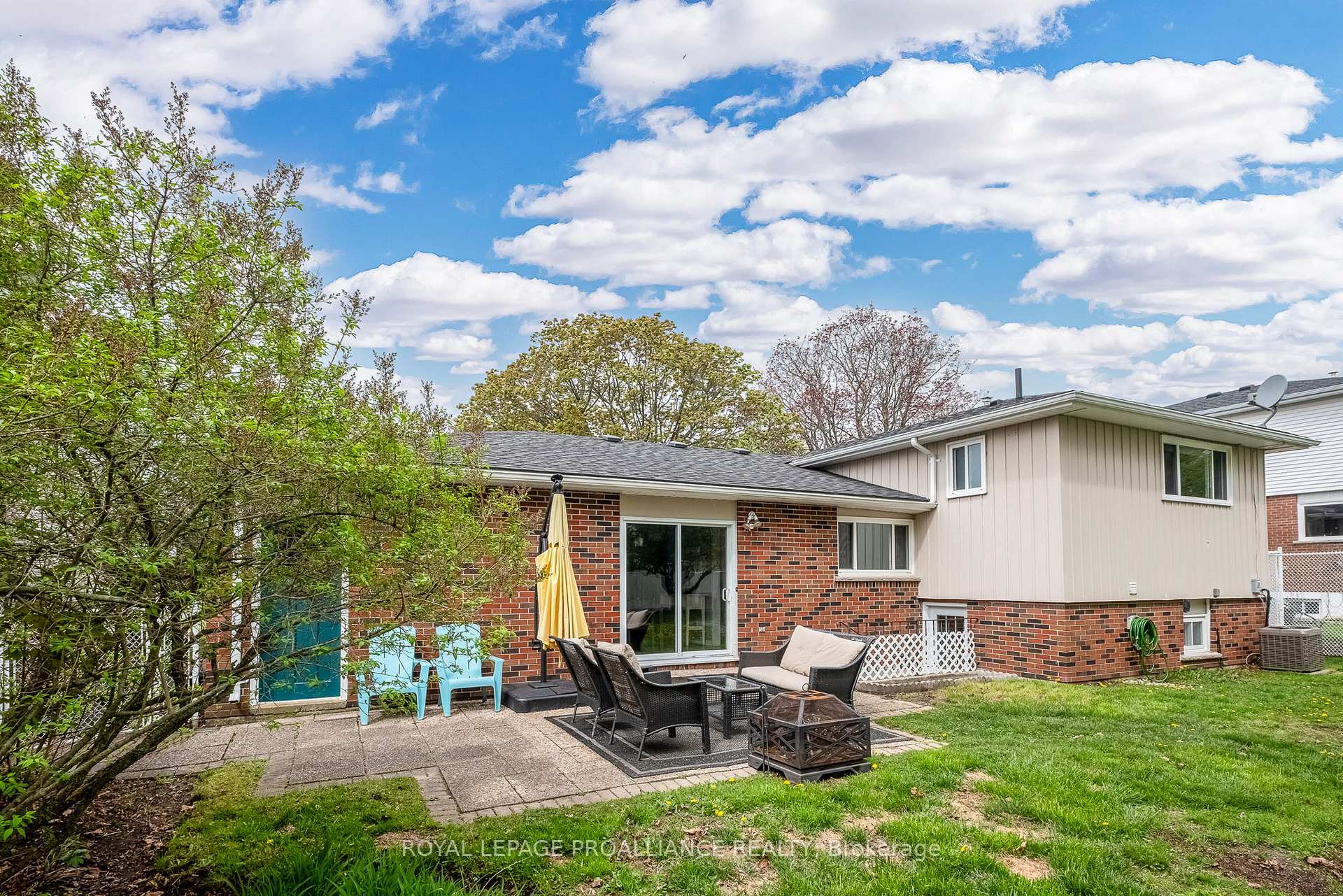 Photo 38 of 40 Bayview Crescent, Cobourg — HOMEH