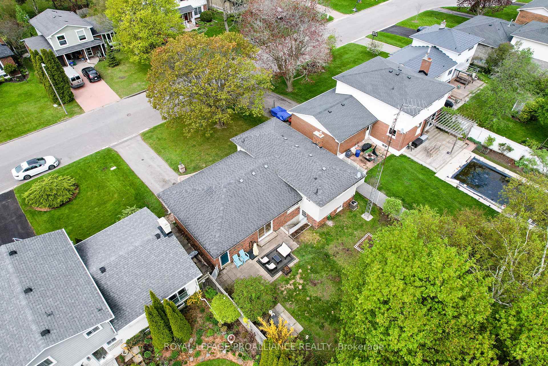 Photo 43 of 40 Bayview Crescent, Cobourg — HOMEH