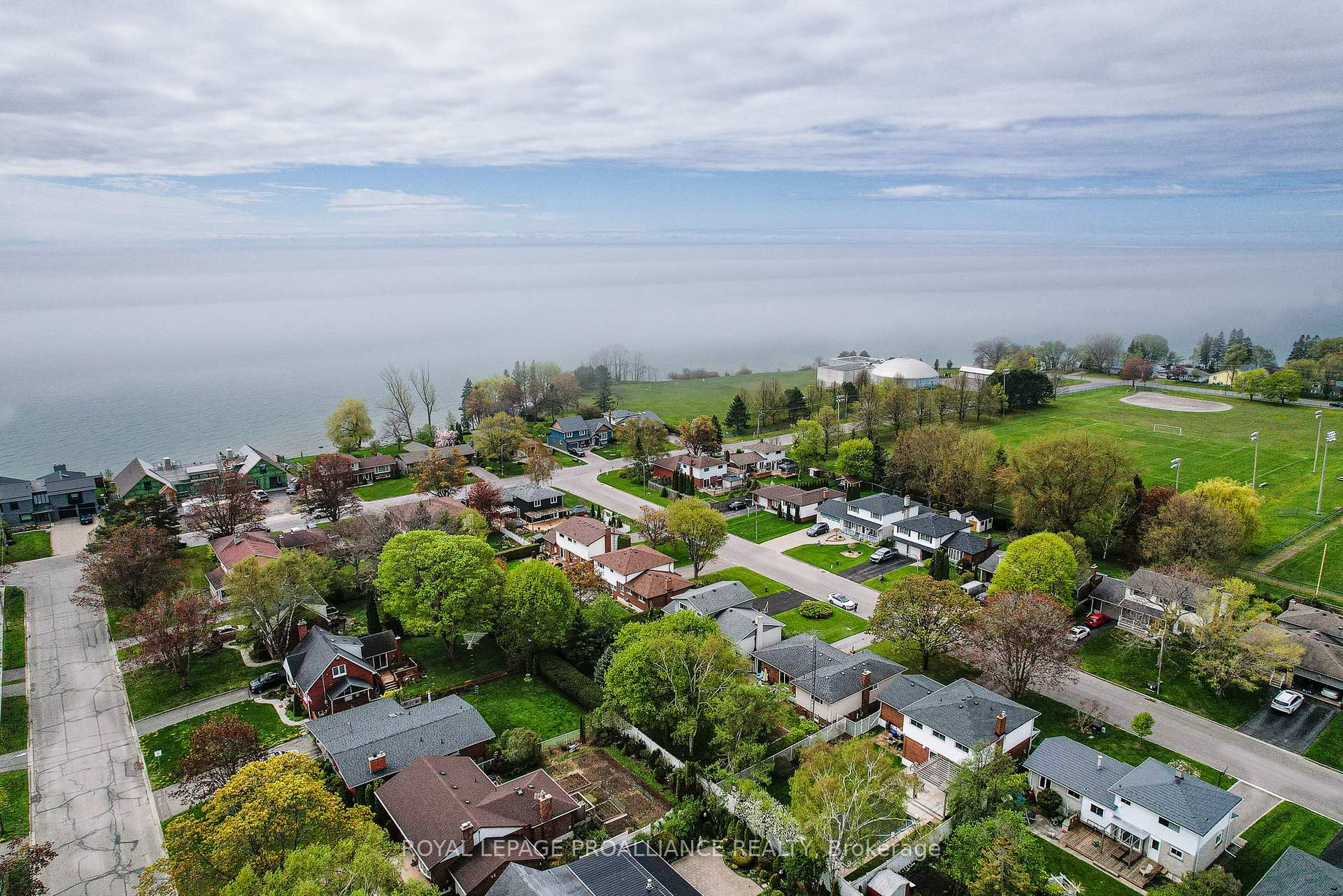 Photo 48 of 40 Bayview Crescent, Cobourg — HOMEH