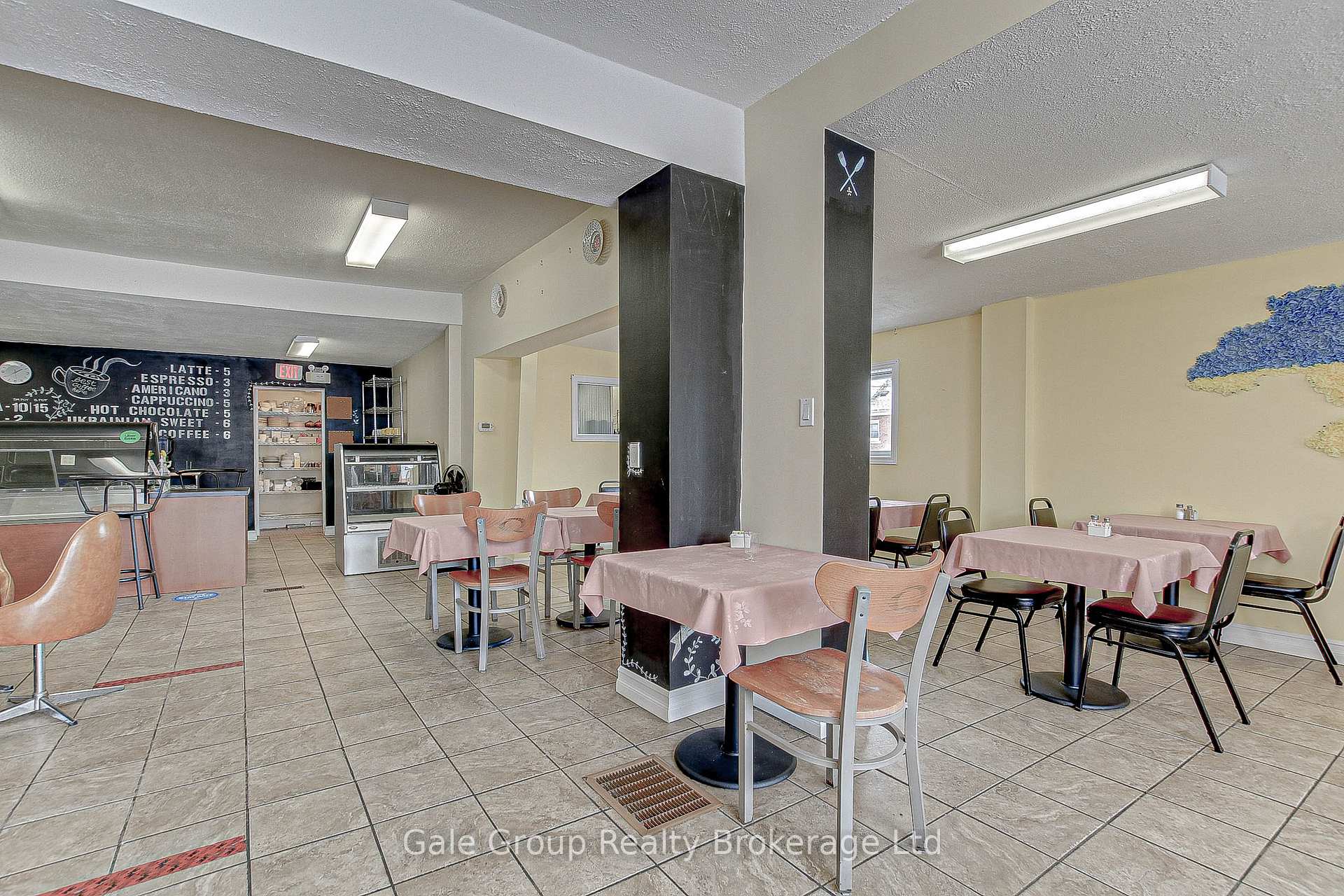 Photo 5 of 18 Elgin Street, Brant, Brantford Twp — HOMEH