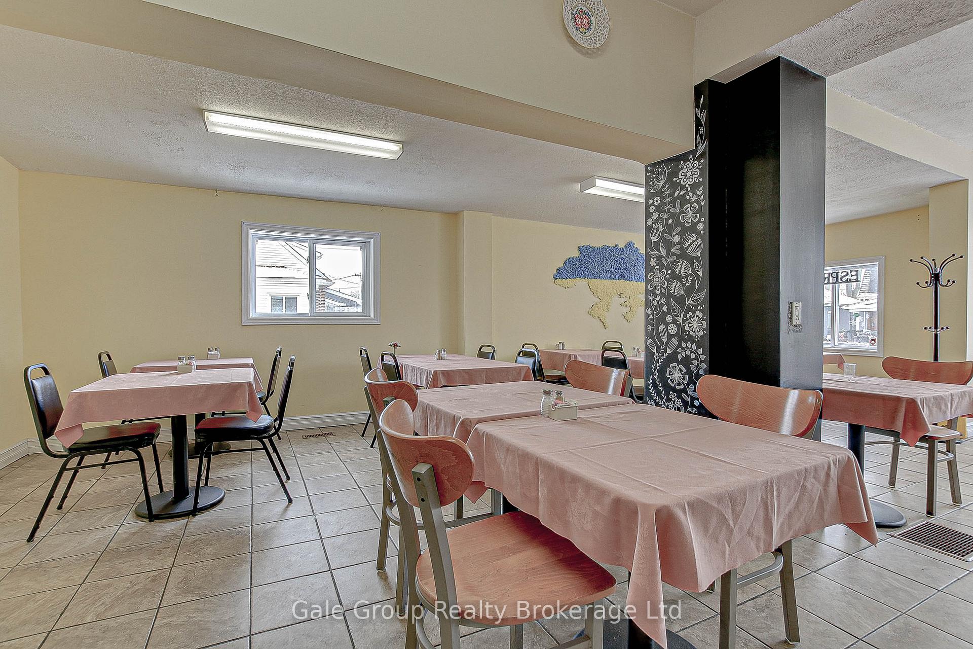 Photo 7 of 18 Elgin Street, Brant, Brantford Twp — HOMEH