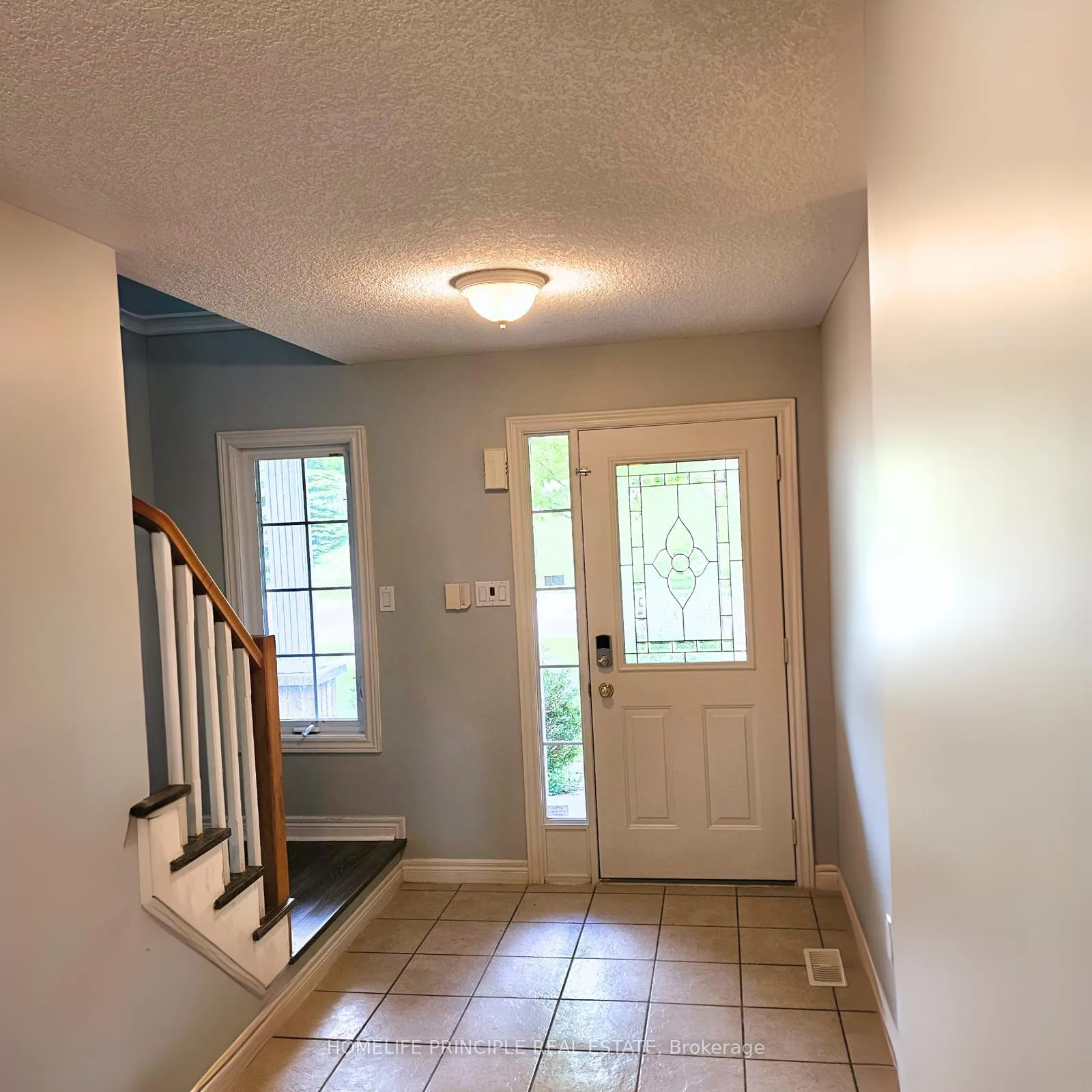 Photo 2 of 584 Simon Street, Shelburne — HOMEH
