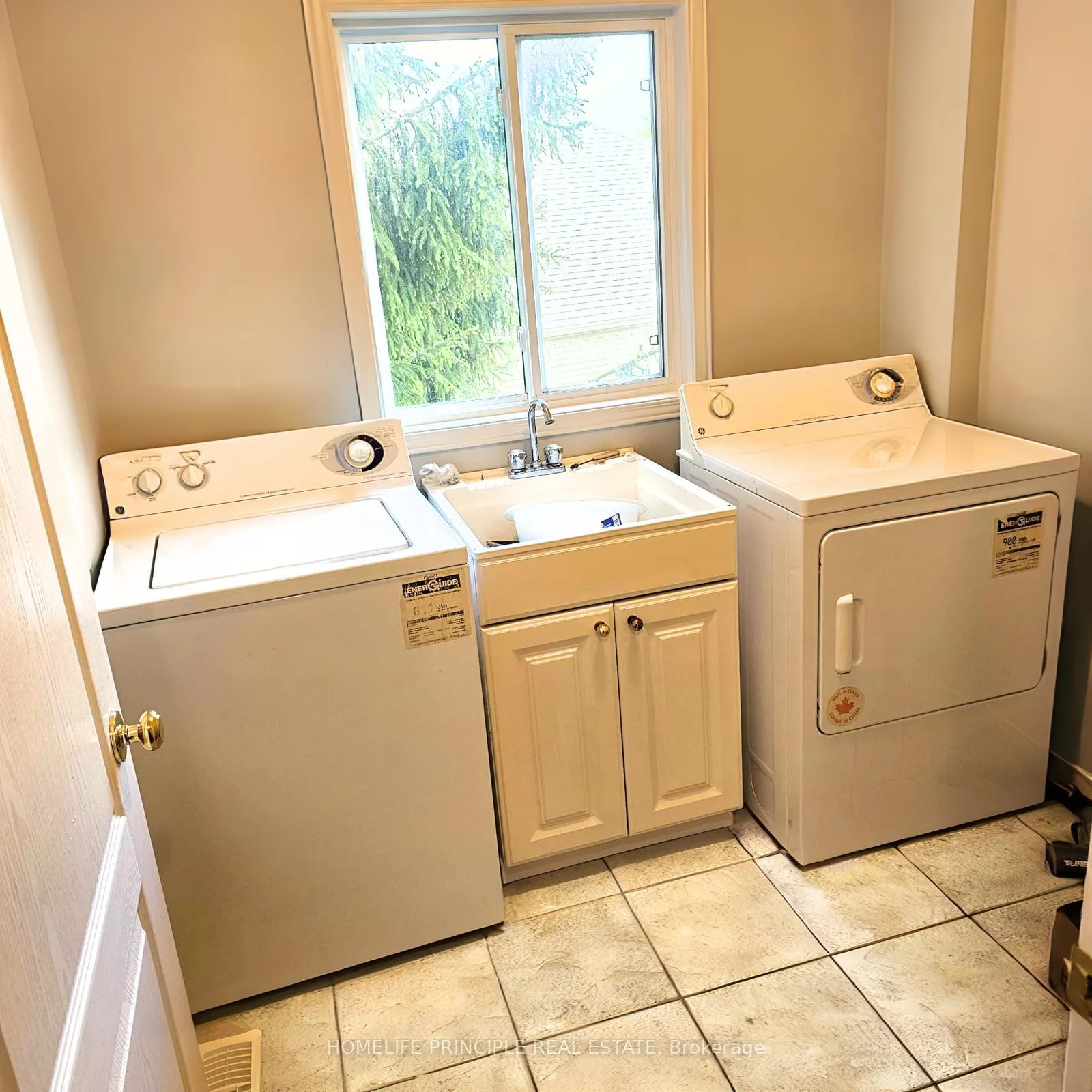 Photo 10 of 584 Simon Street, Shelburne — HOMEH