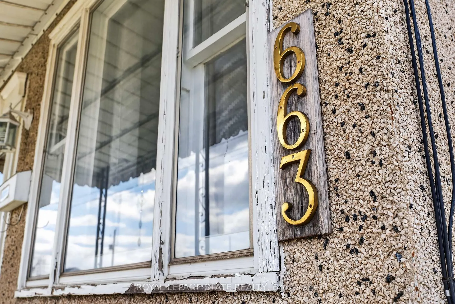Photo 4 of 663 Tate Avenue, Hamilton, Parkview — HOMEH