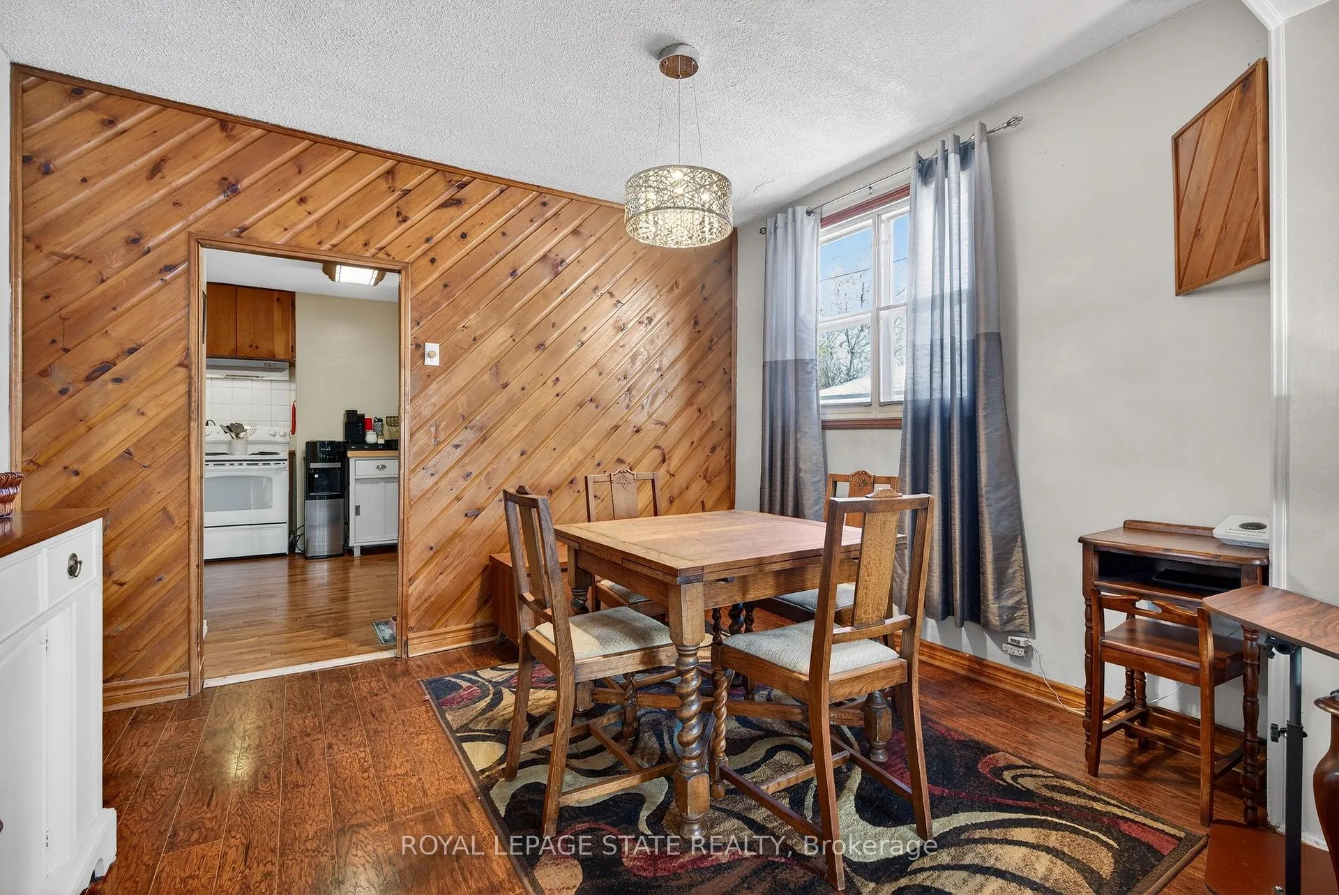 Photo 12 of 663 Tate Avenue, Hamilton, Parkview — HOMEH