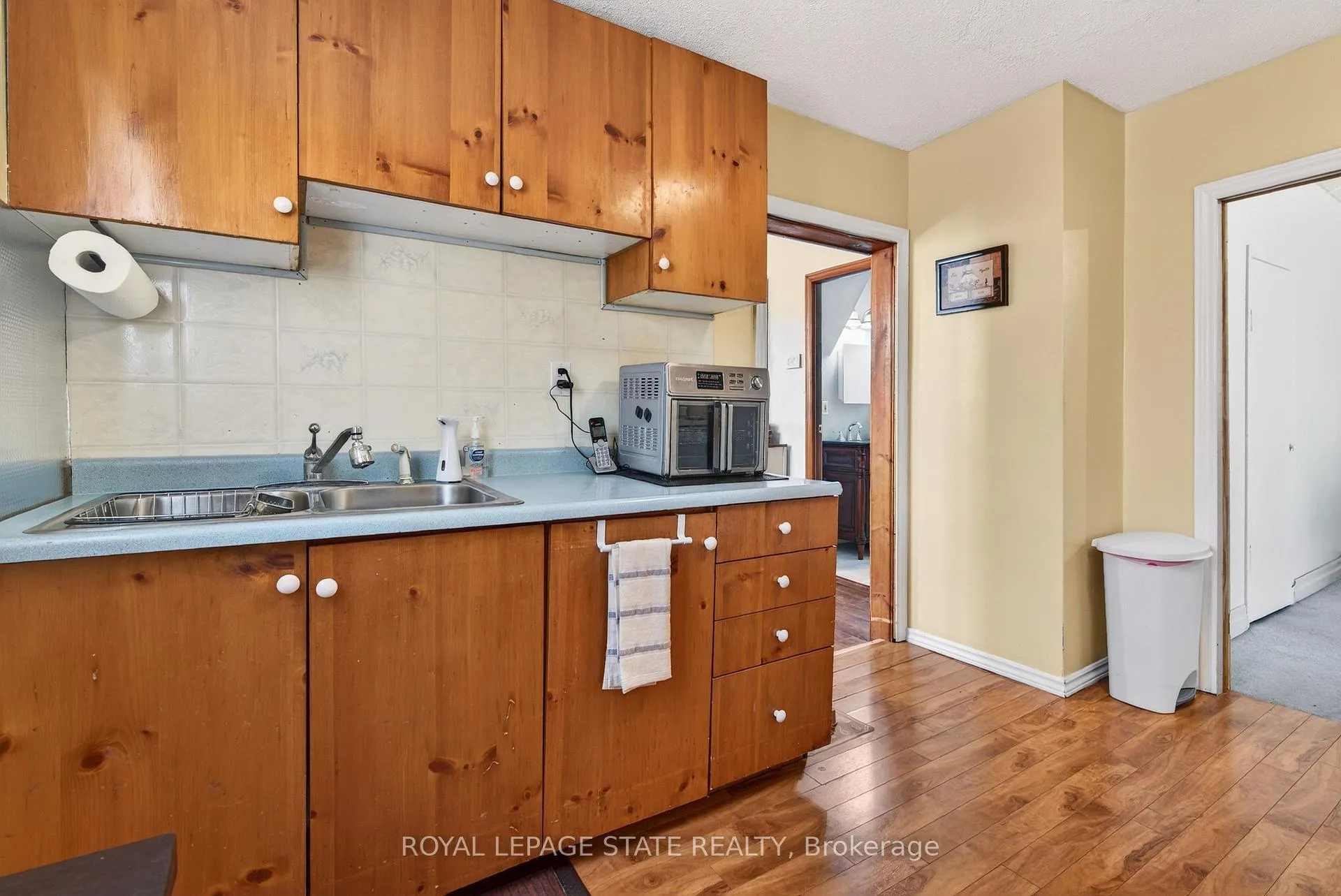 Photo 19 of 663 Tate Avenue, Hamilton, Parkview — HOMEH
