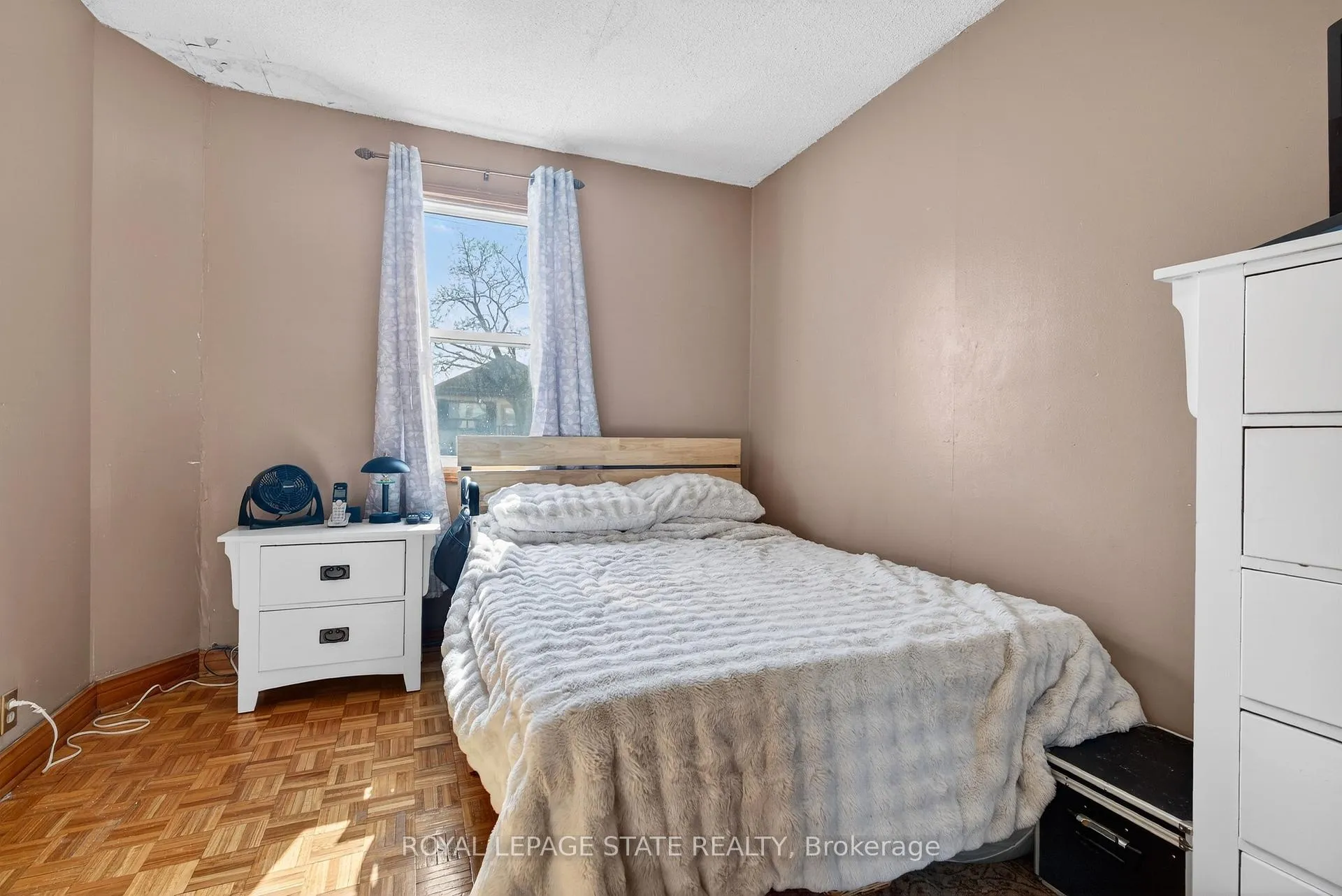 Photo 21 of 663 Tate Avenue, Hamilton, Parkview — HOMEH