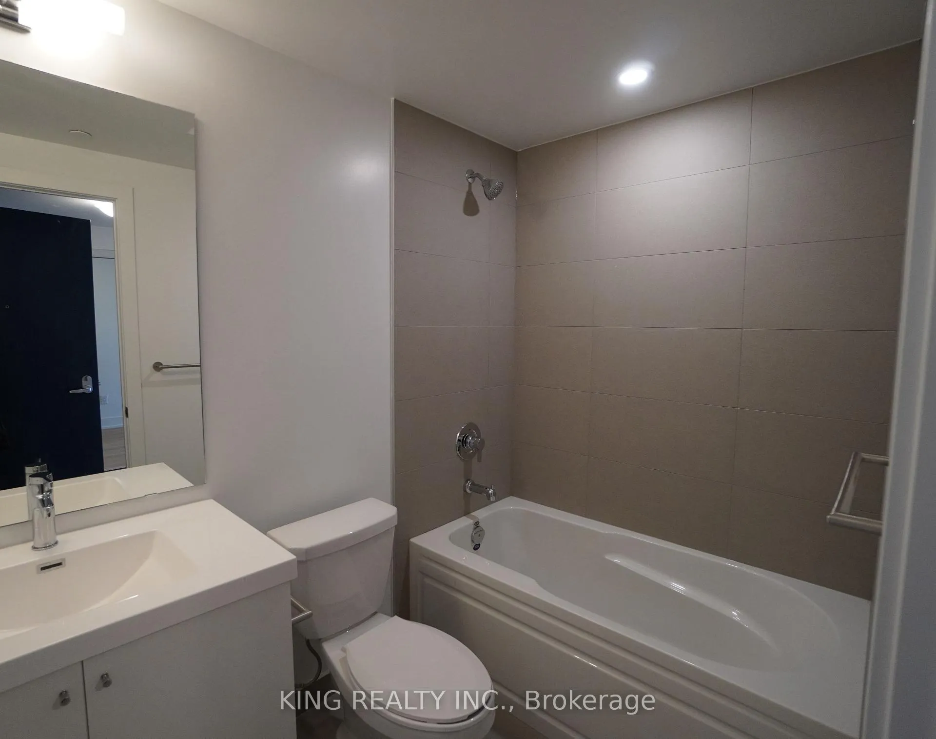 Photo 15 of Unit 1420, 2545 Simcoe Street N, Oshawa, Windfields — HOMEH