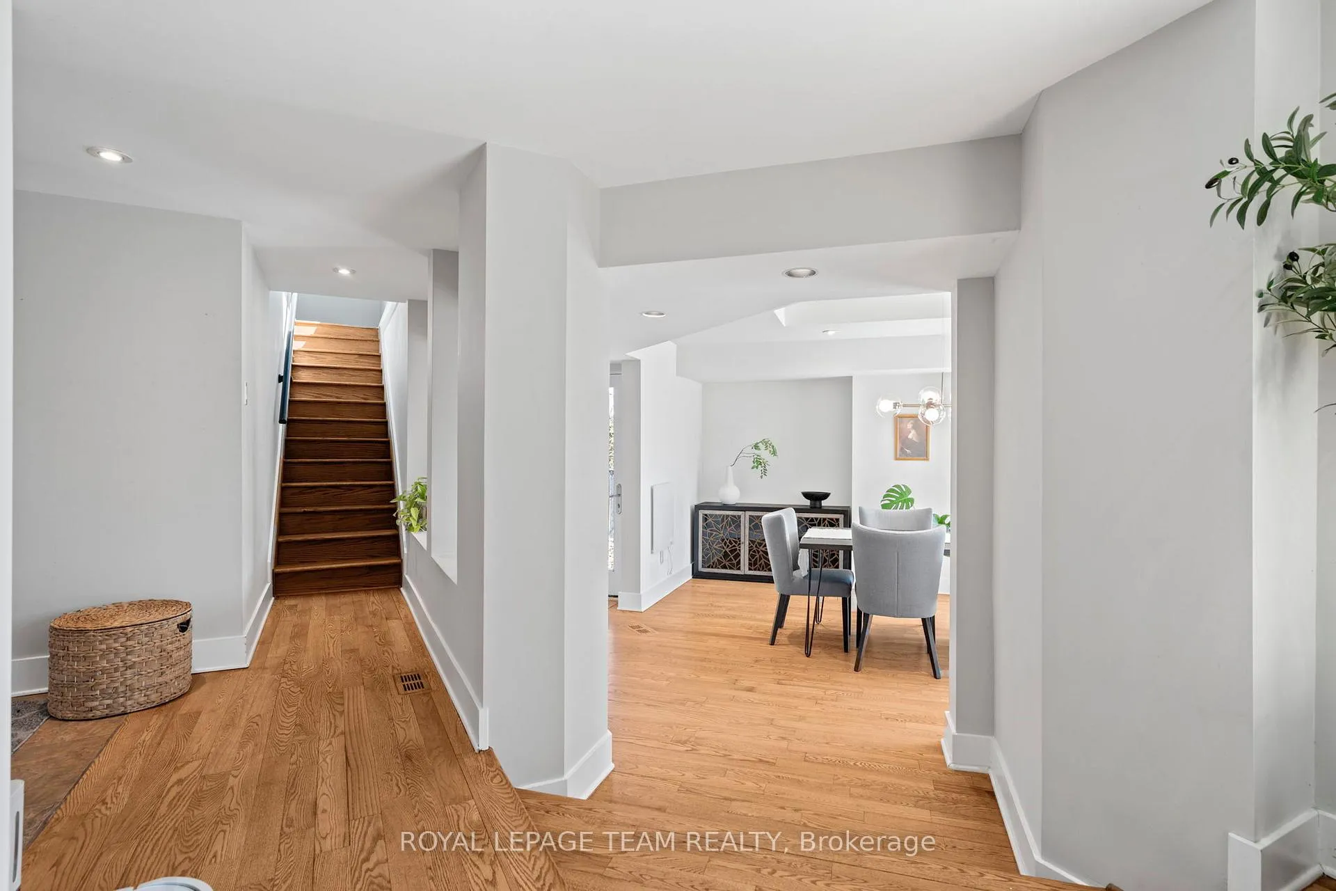 Photo 15 of 5492 West River Drive, Ottawa, Manotick Long Island & Nicholls Island — HOMEH