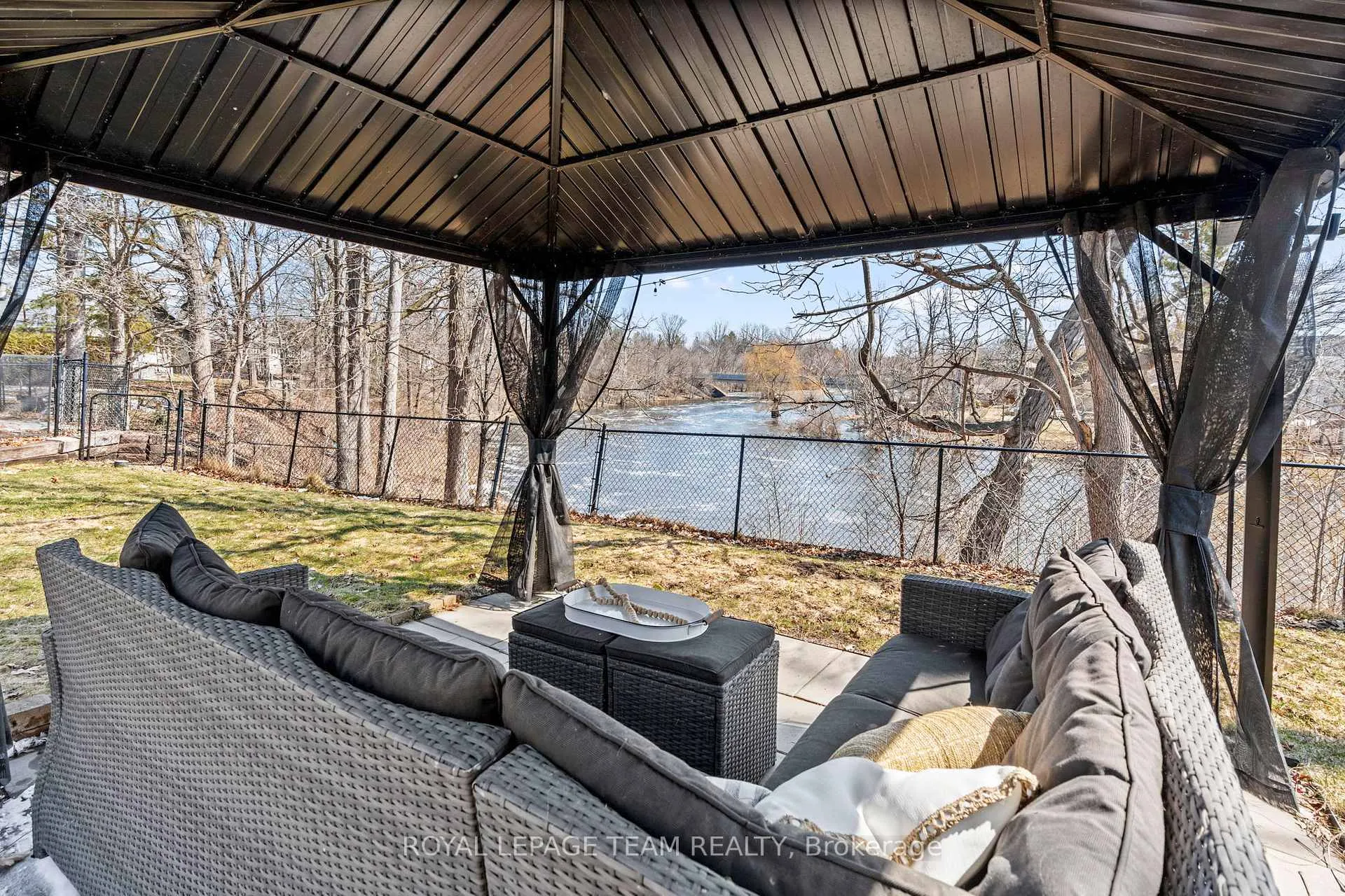 Photo 35 of 5492 West River Drive, Ottawa, Manotick Long Island & Nicholls Island — HOMEH