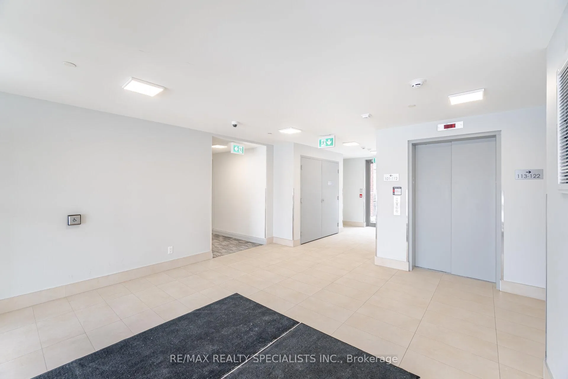 Photo 5 of 222-95 Attmar Drive, Brampton, Bram East — HOMEH